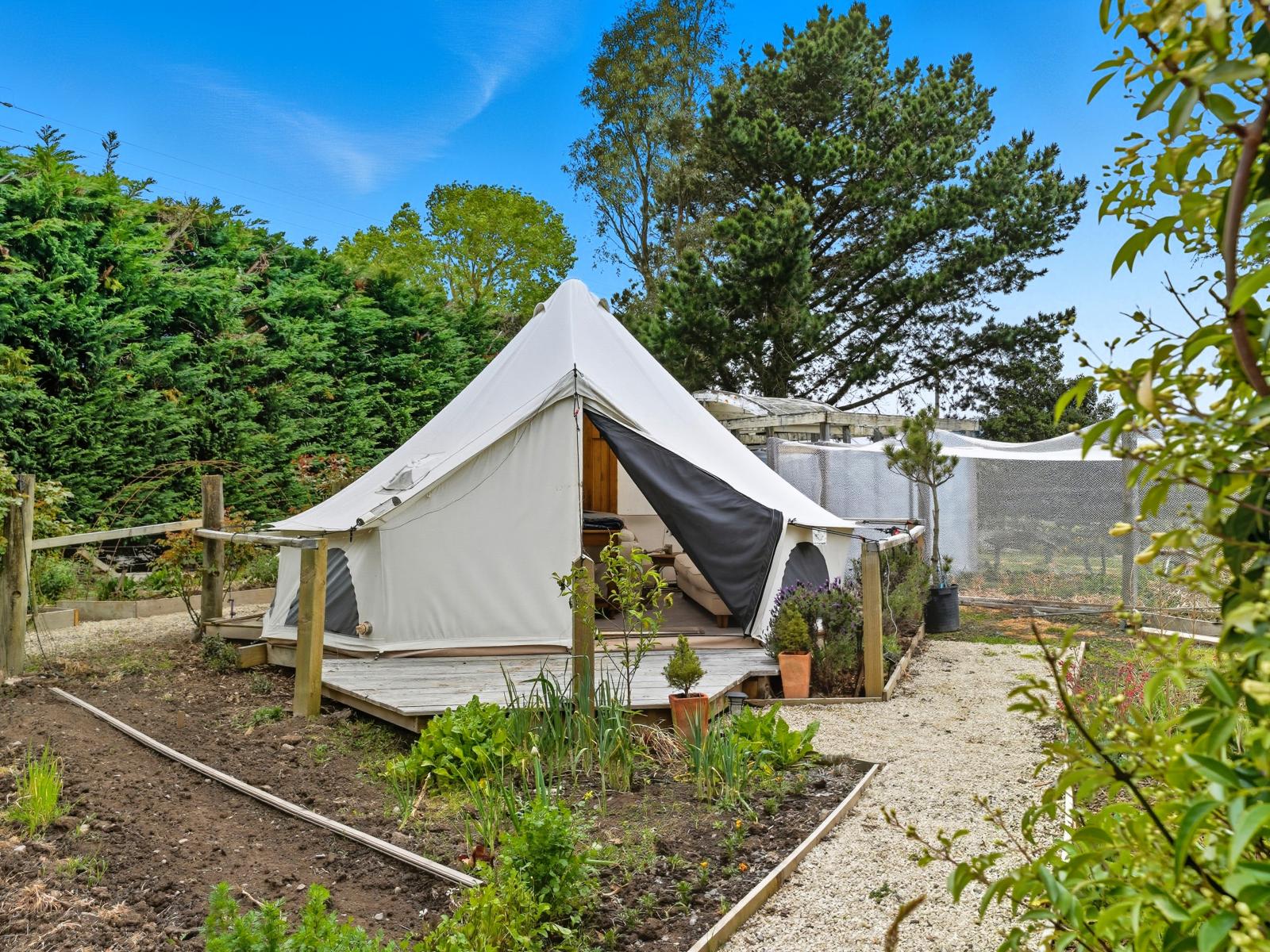 3/9 Johnston Street, Waipara