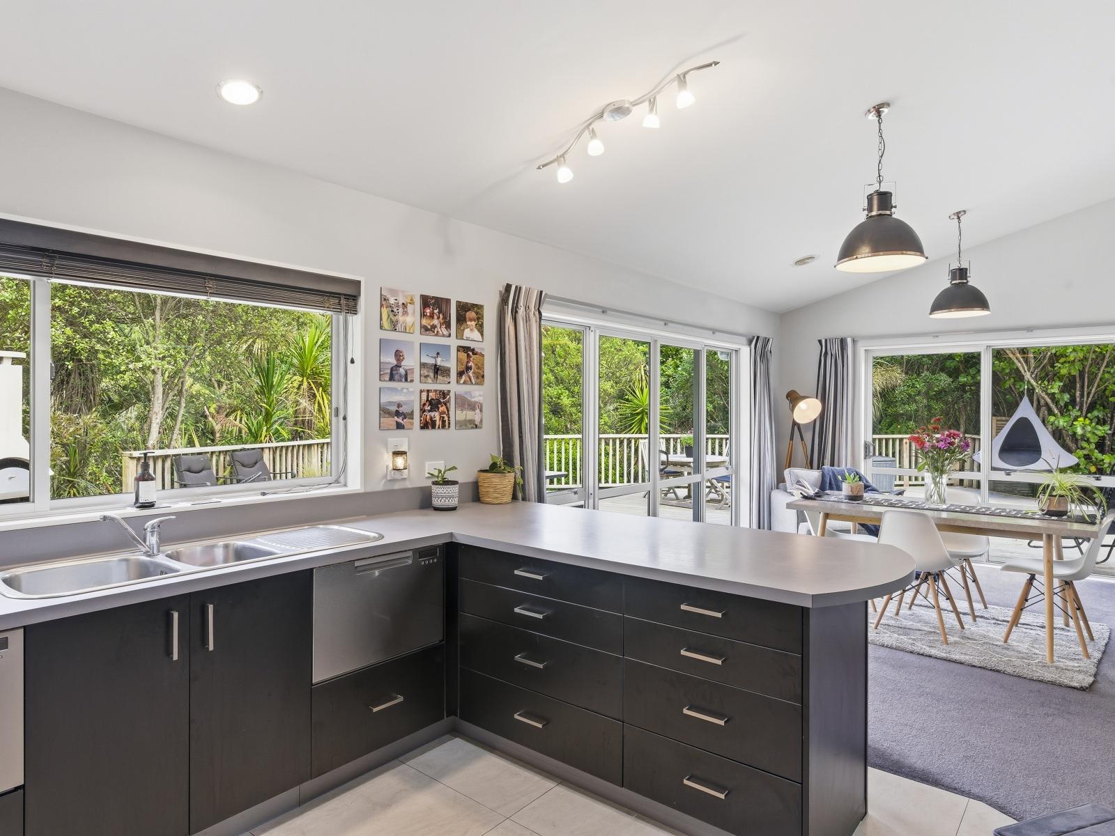 132 Maui Pomare Road, Nikau Valley