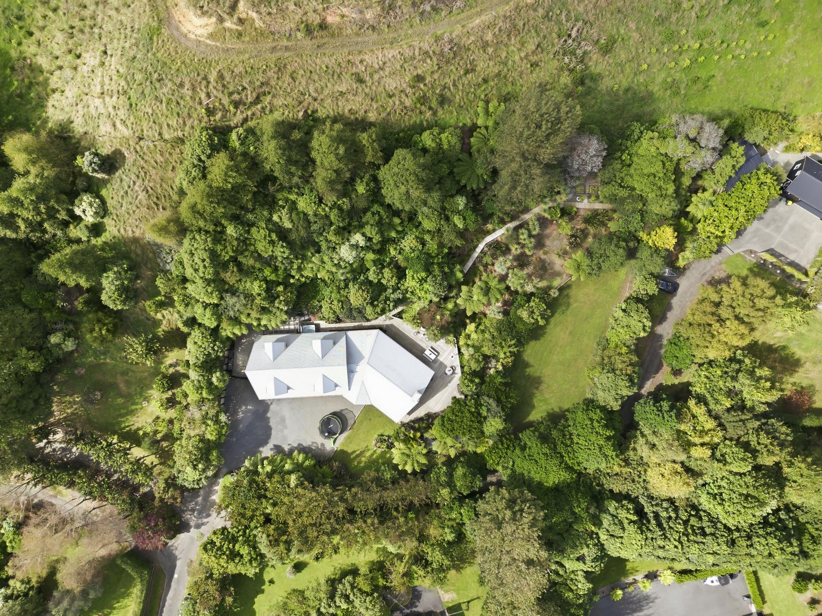 132 Maui Pomare Road, Nikau Valley