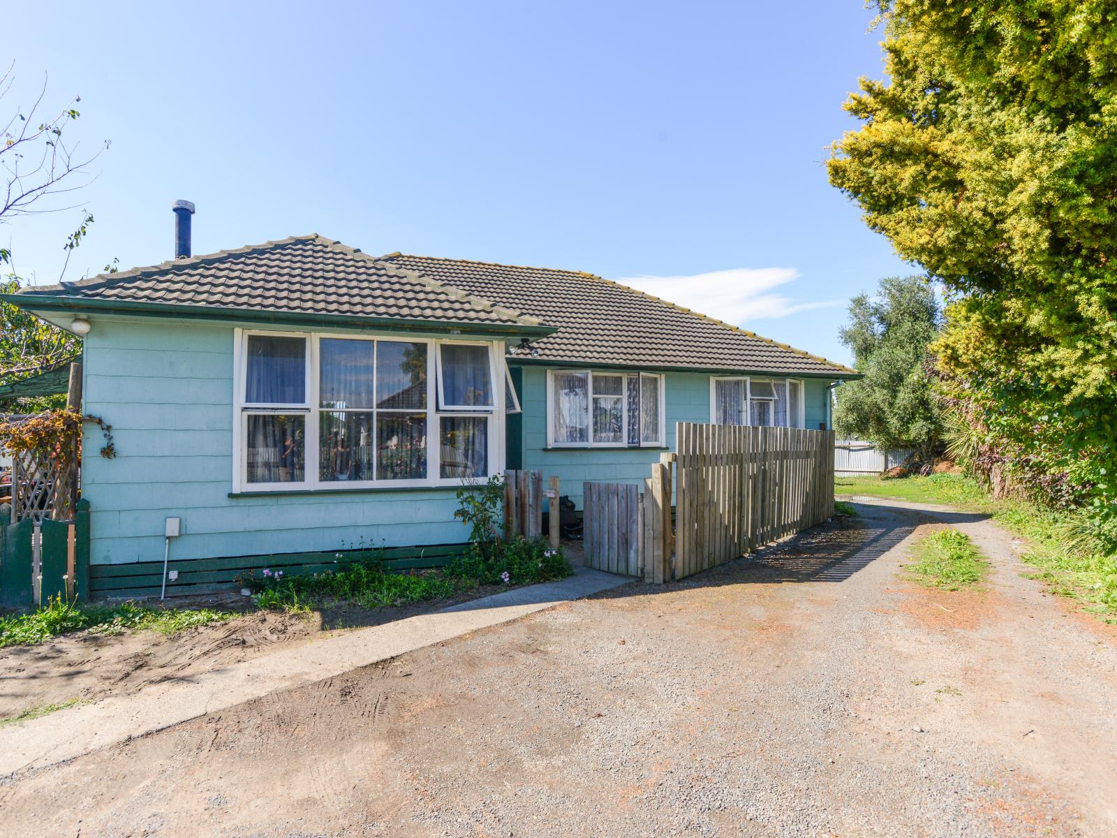 408 Huia Street, Camberley