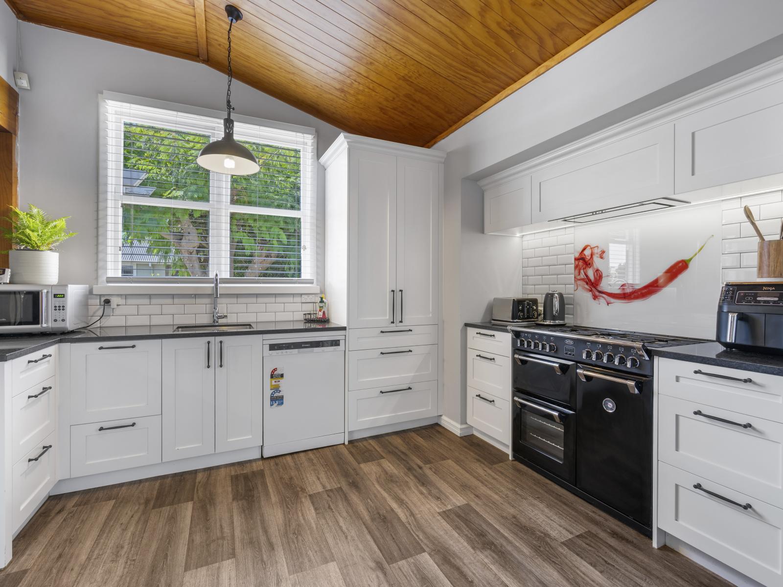 409 Pakowhai Road, Frimley