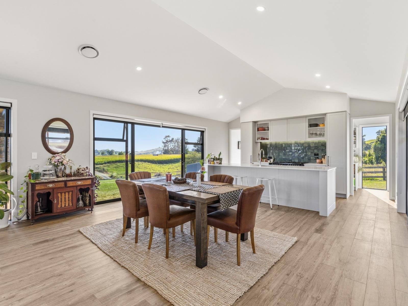 62 Paparamu Road, Piarere