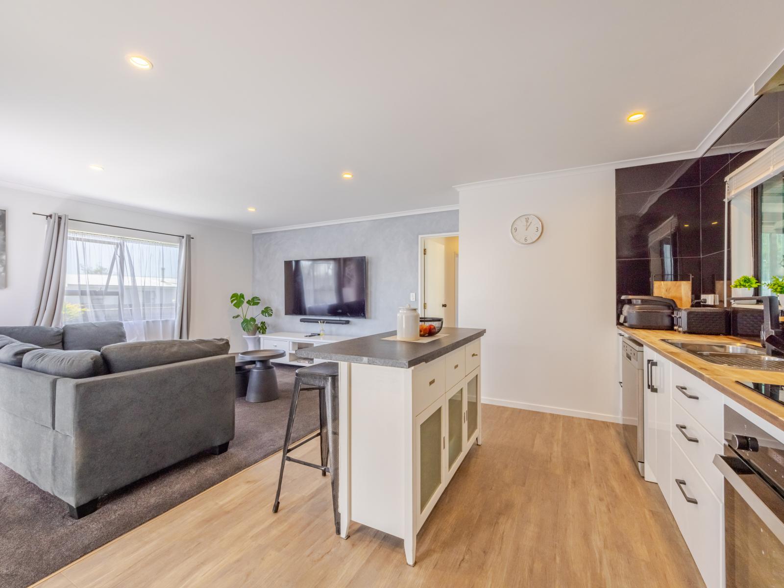 14 Redwood Drive, Waipukurau