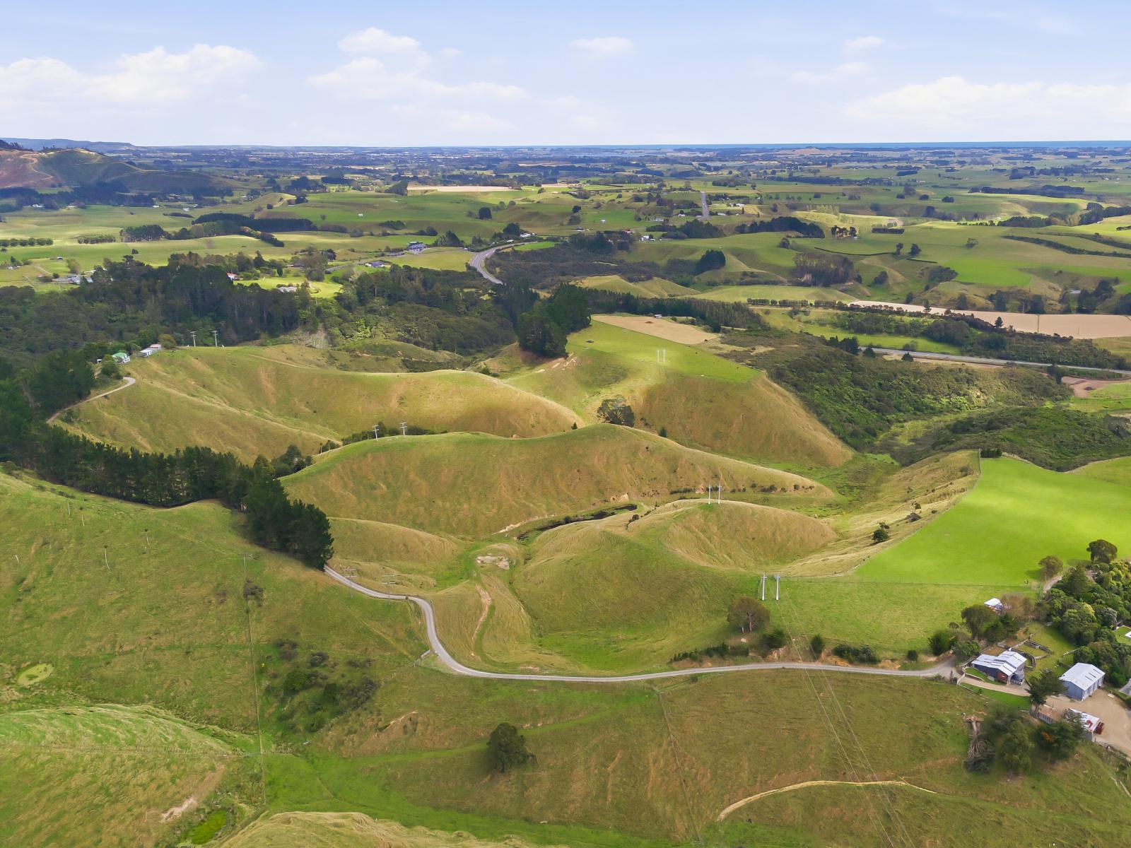 100 Heights Road , Shannon