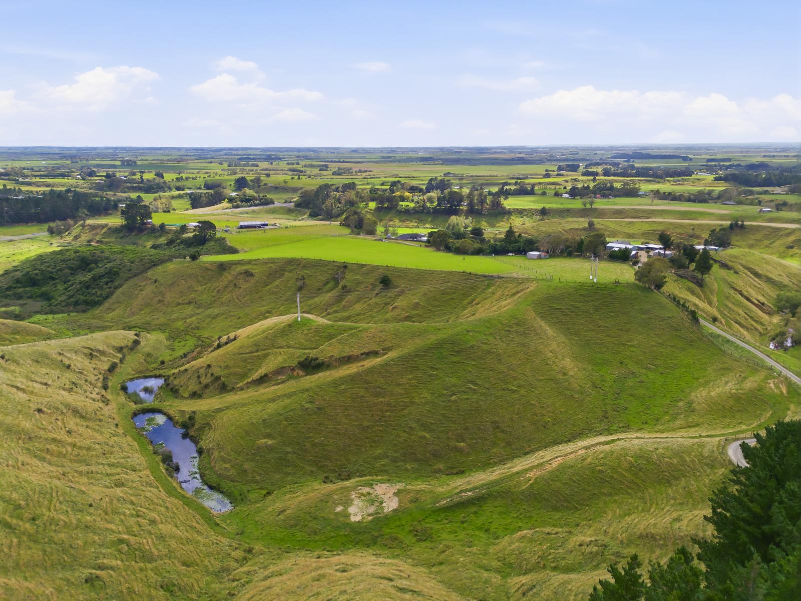 100 Heights Road , Shannon
