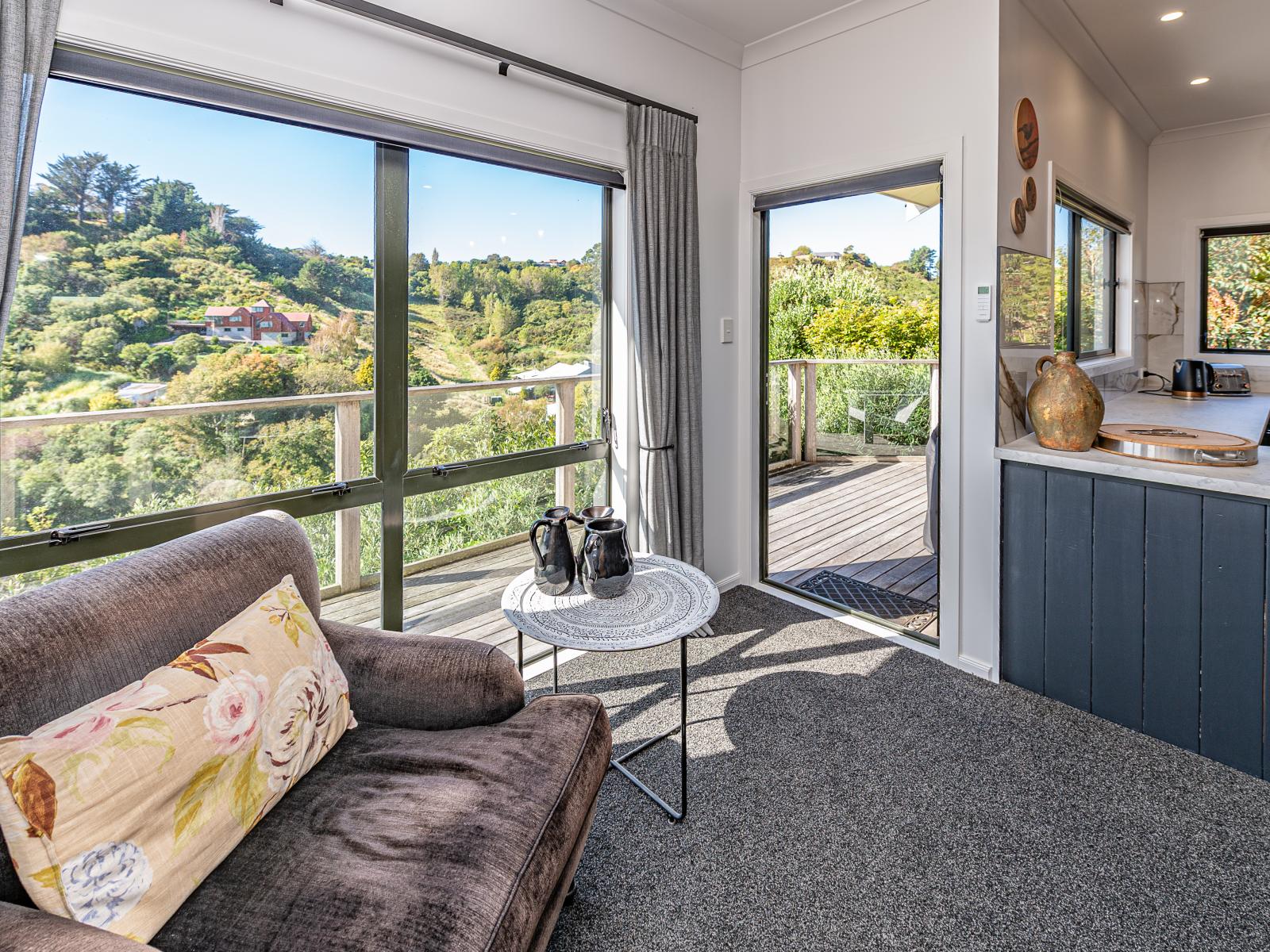 1 Shakespeare Road, Bastia Hill