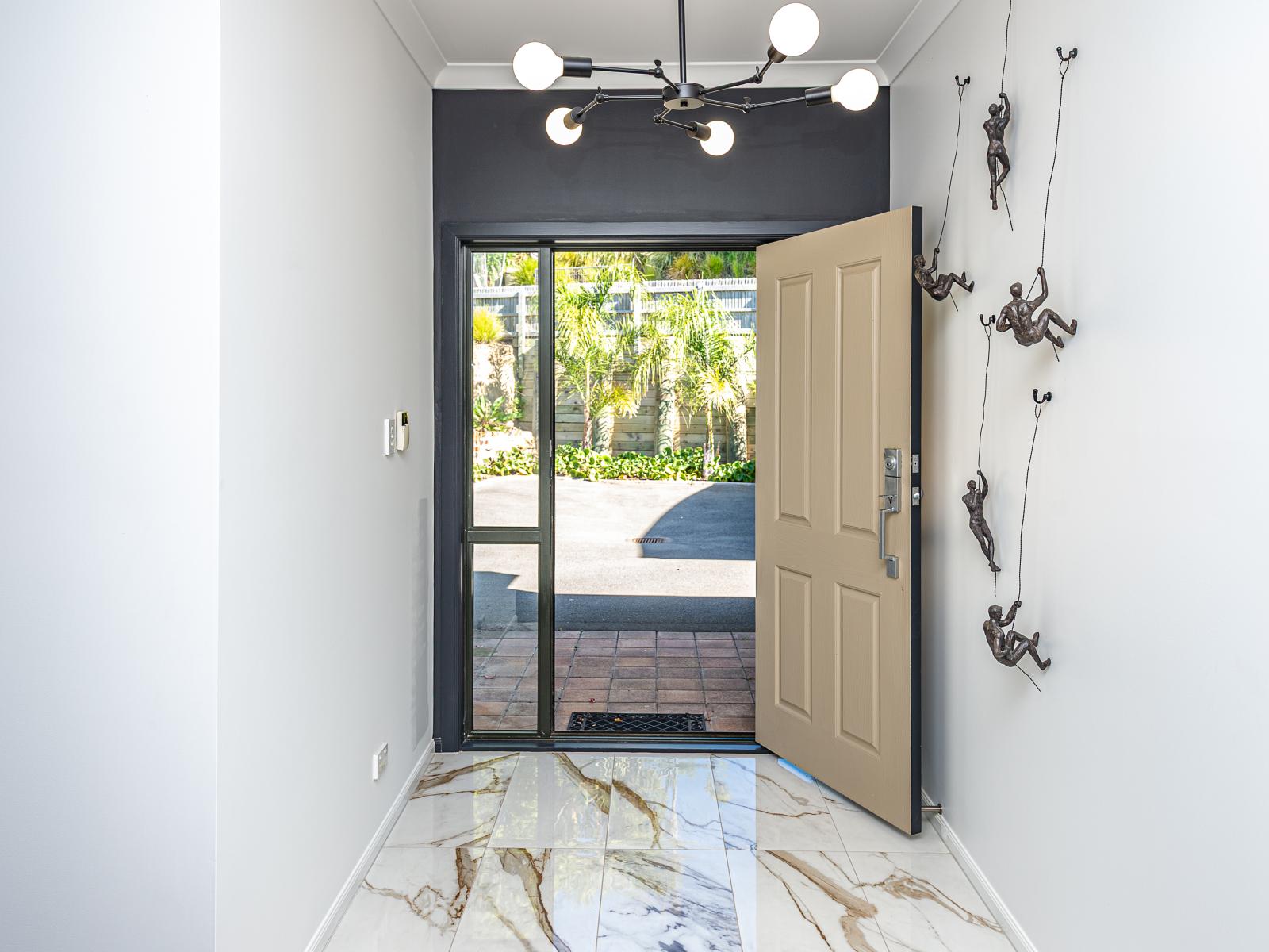 1 Shakespeare Road, Bastia Hill