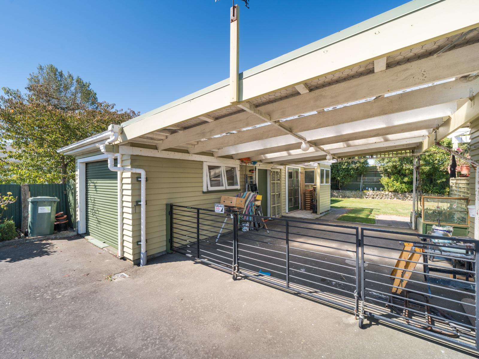 18 Belvedere Crescent, Takaro
