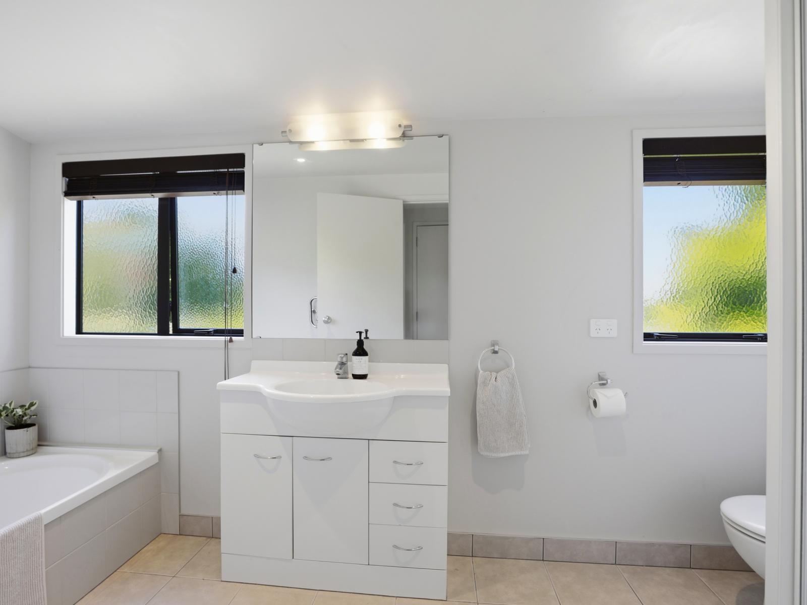 27 Clifton Terrace, Brookfield