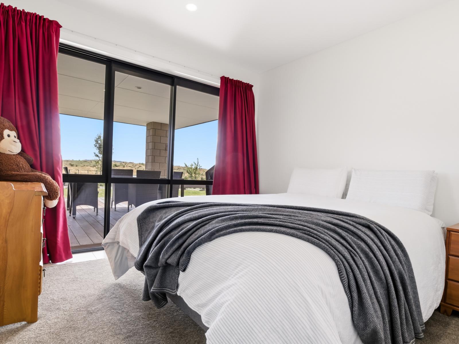 1 Glendas Way, Acacia Bay