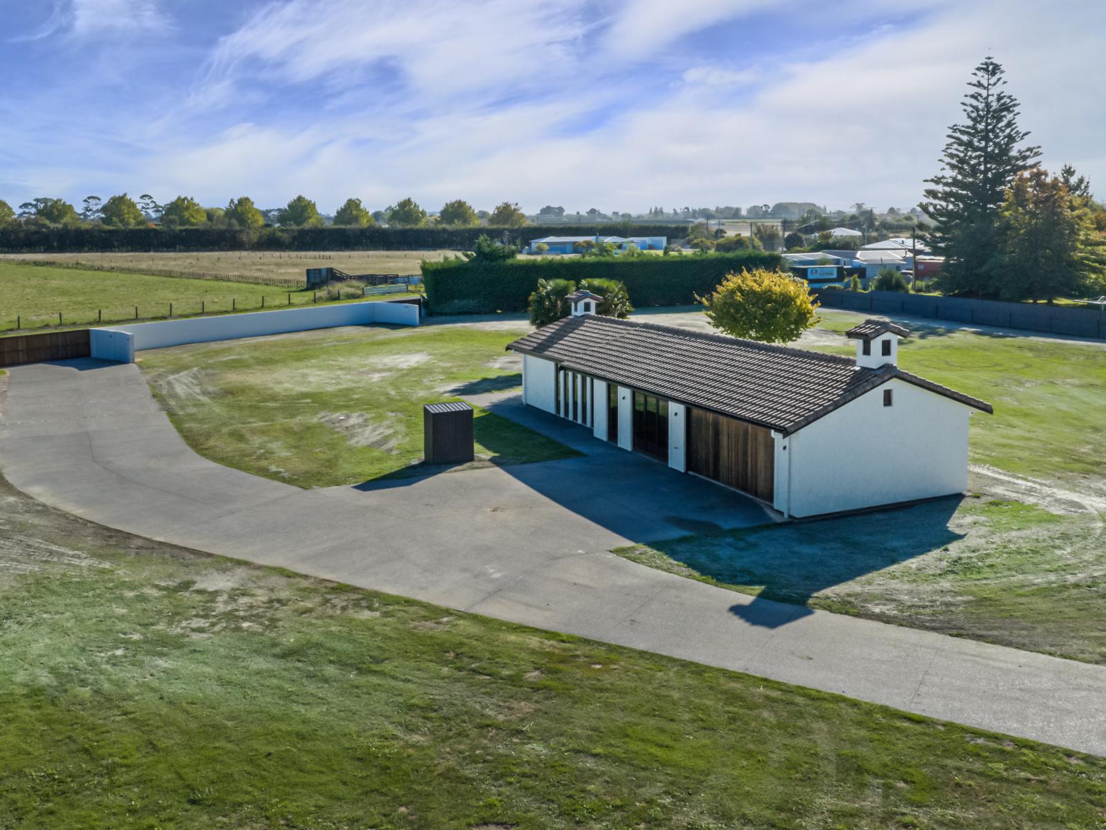 165 School Road, Clive