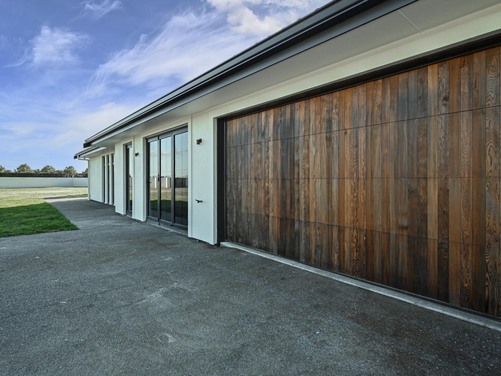 165 School Road, Clive