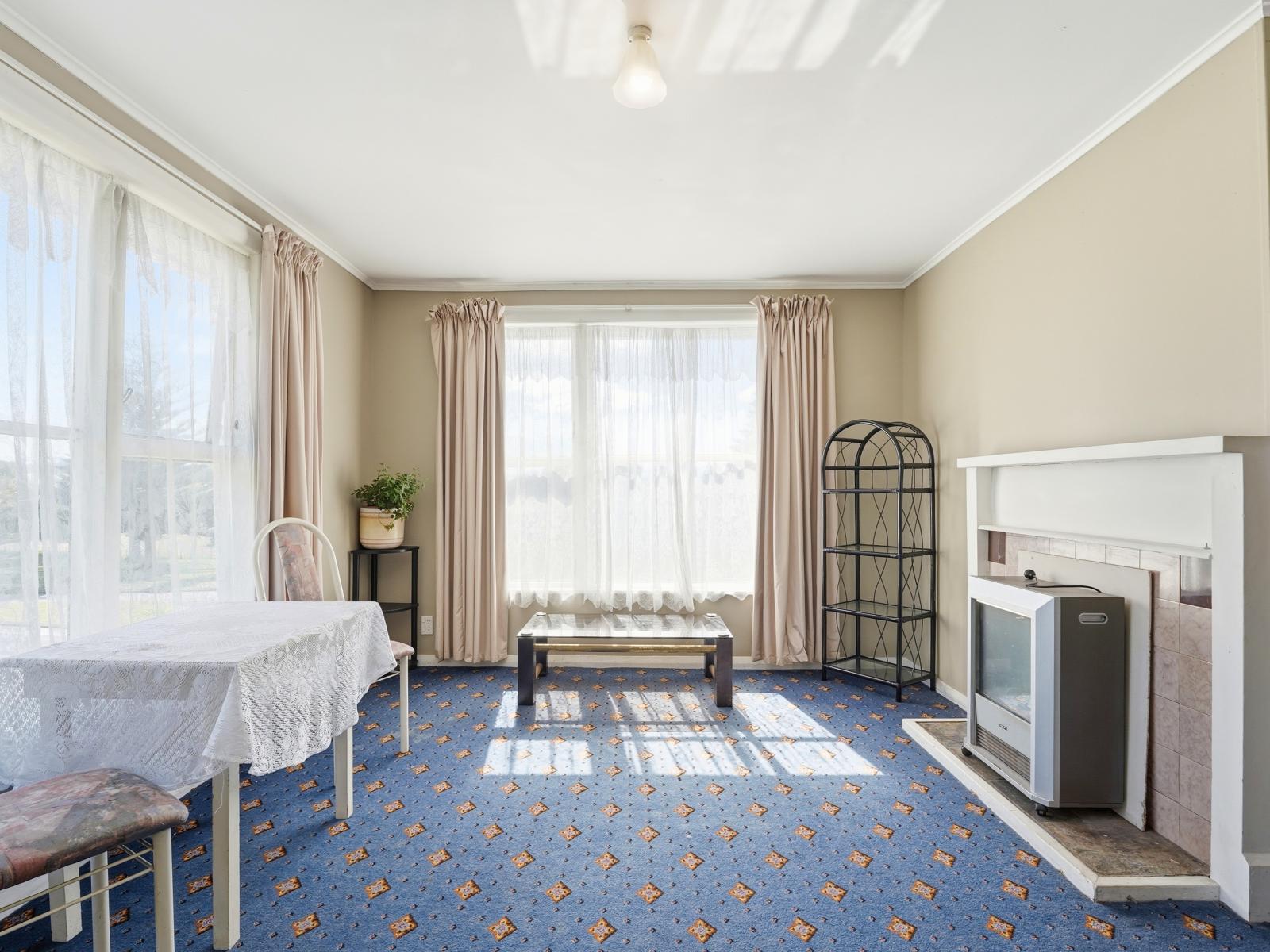 111 Carlton Avenue, Tawhero