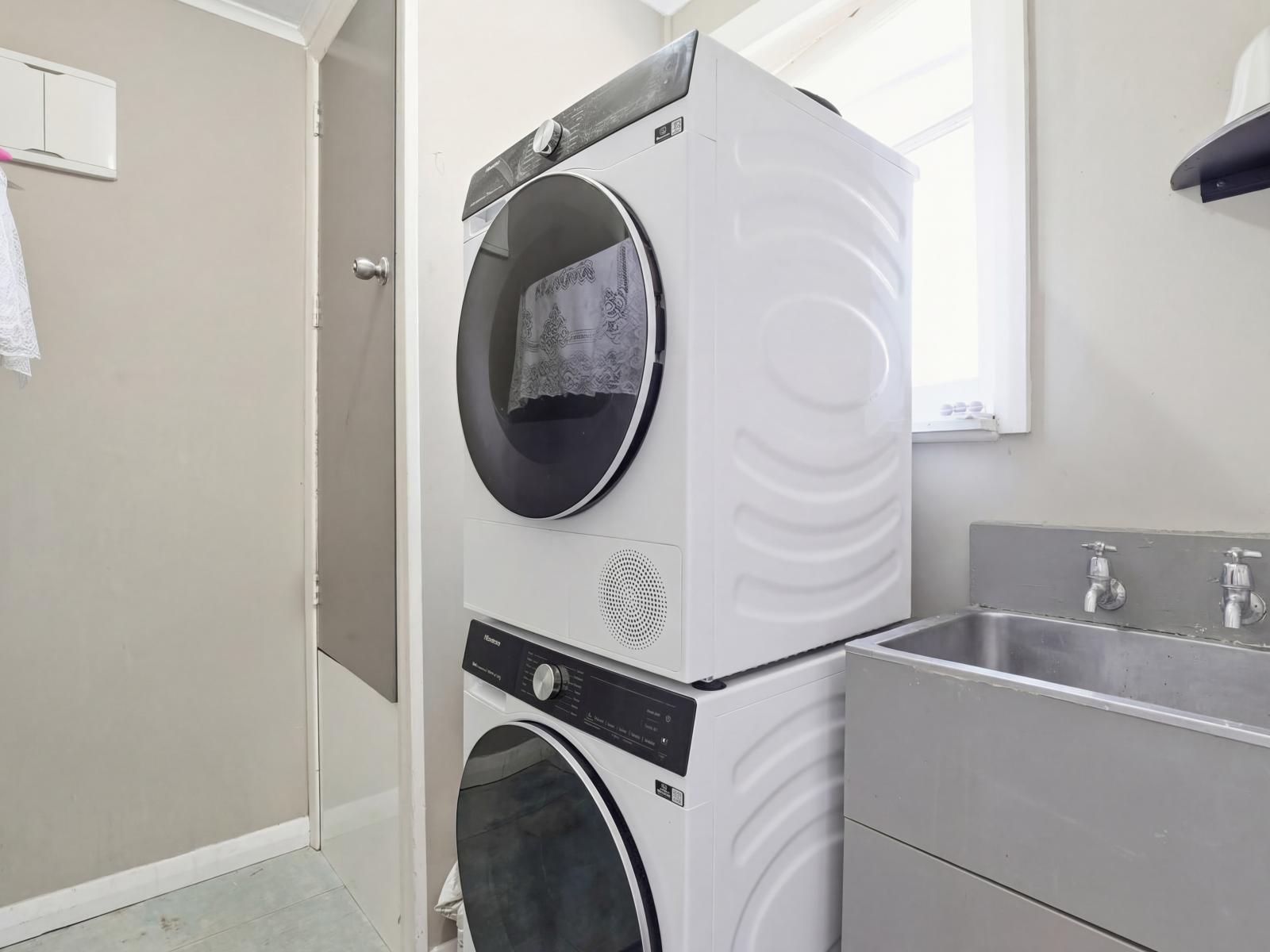 111 Carlton Avenue, Tawhero