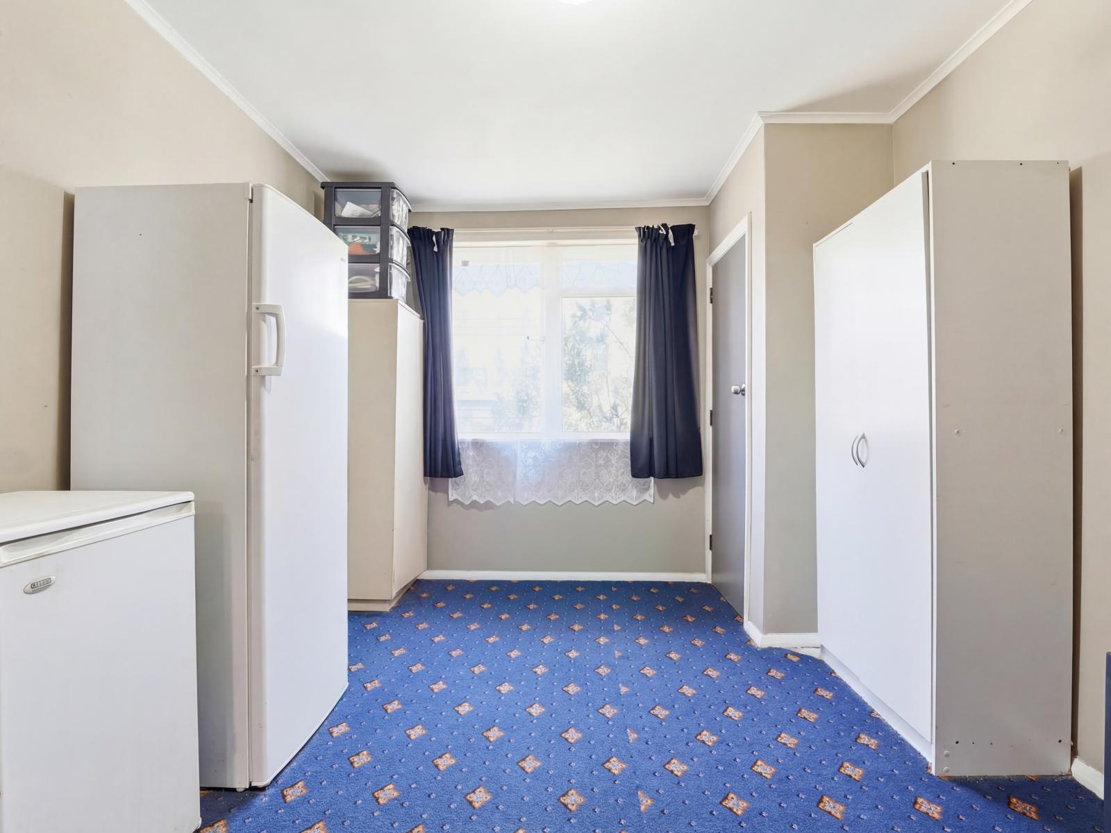 111 Carlton Avenue, Tawhero