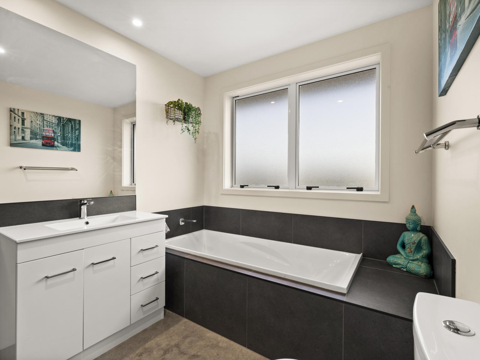 204 Eskridge Drive, Eskdale