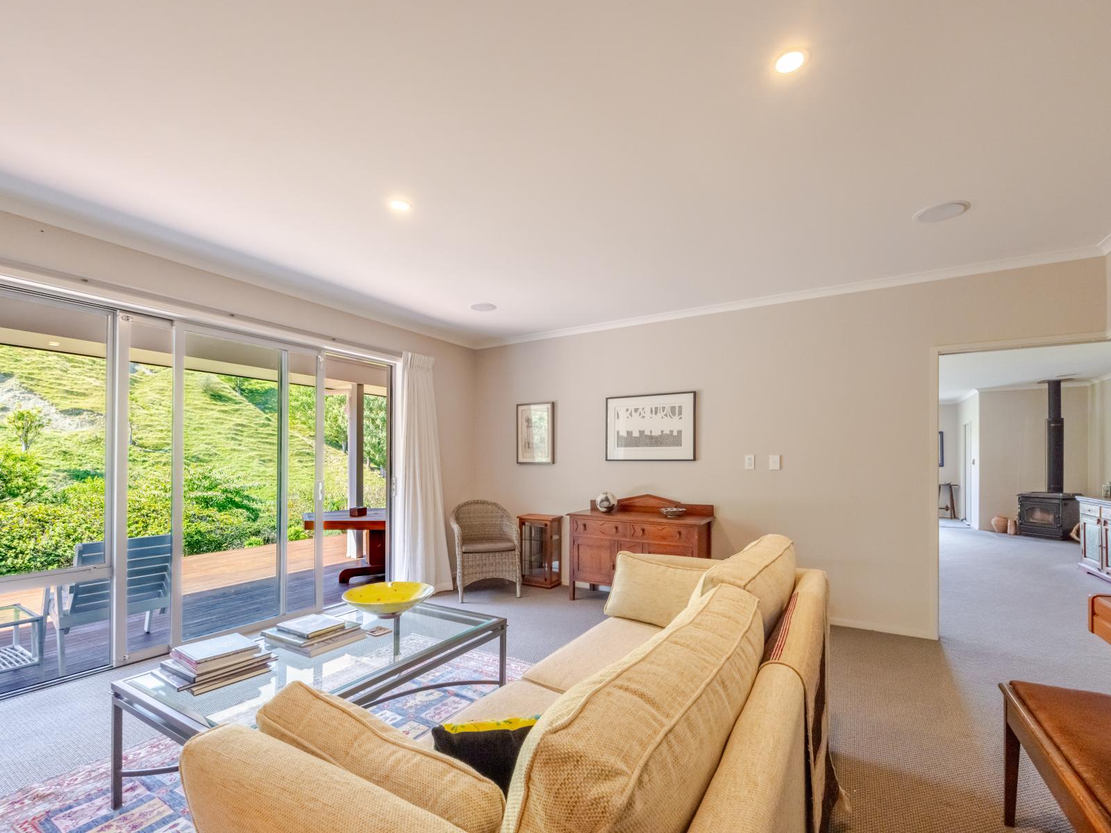 1127 Pourerere Road, Omakere