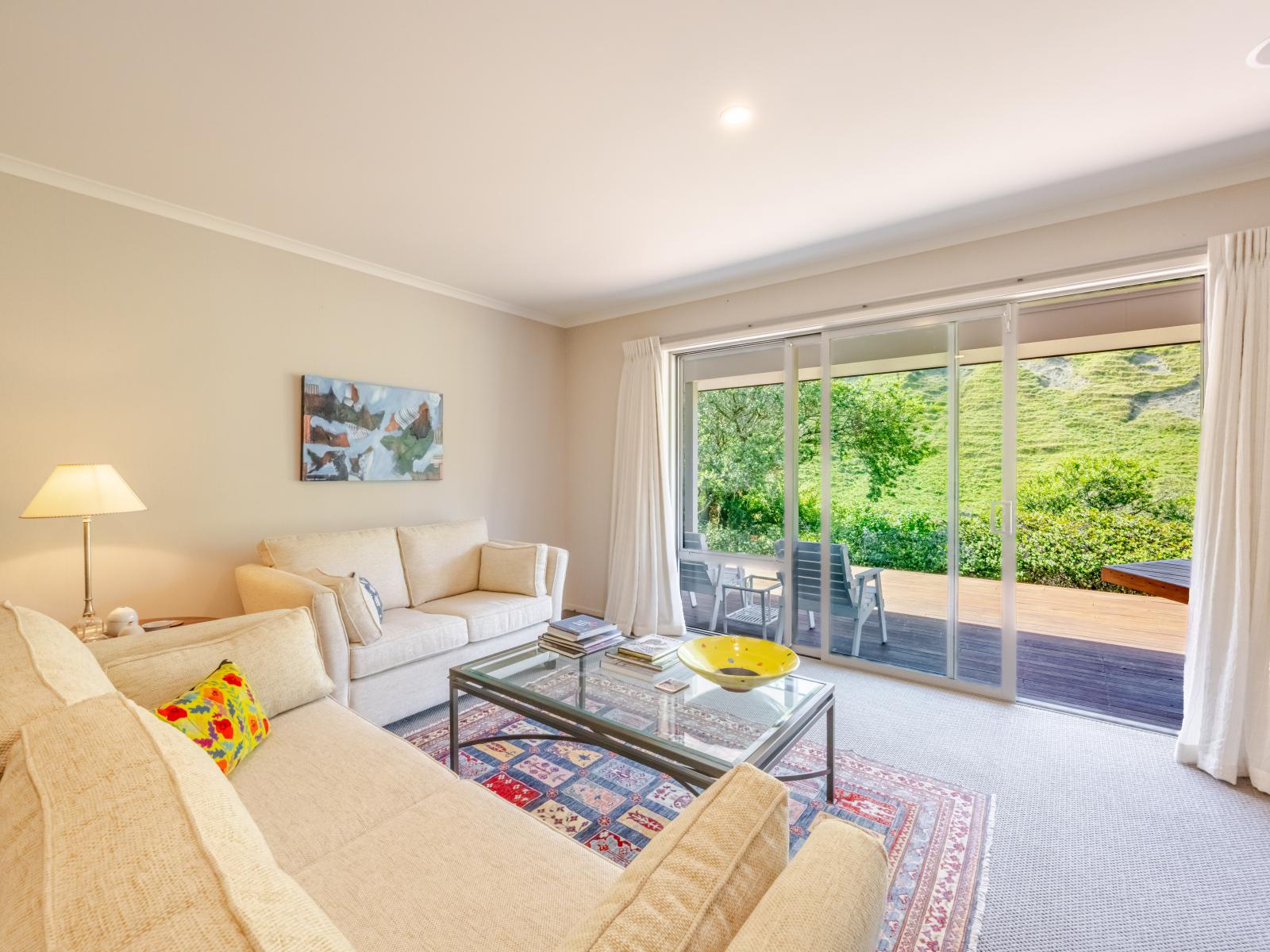 1127 Pourerere Road, Omakere