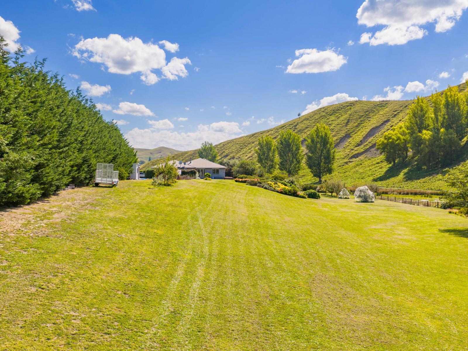 1127 Pourerere Road, Omakere