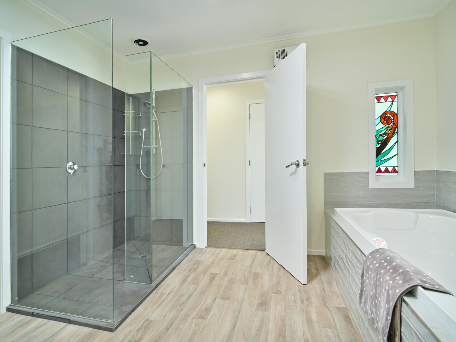 28 Pitt Street, Clive