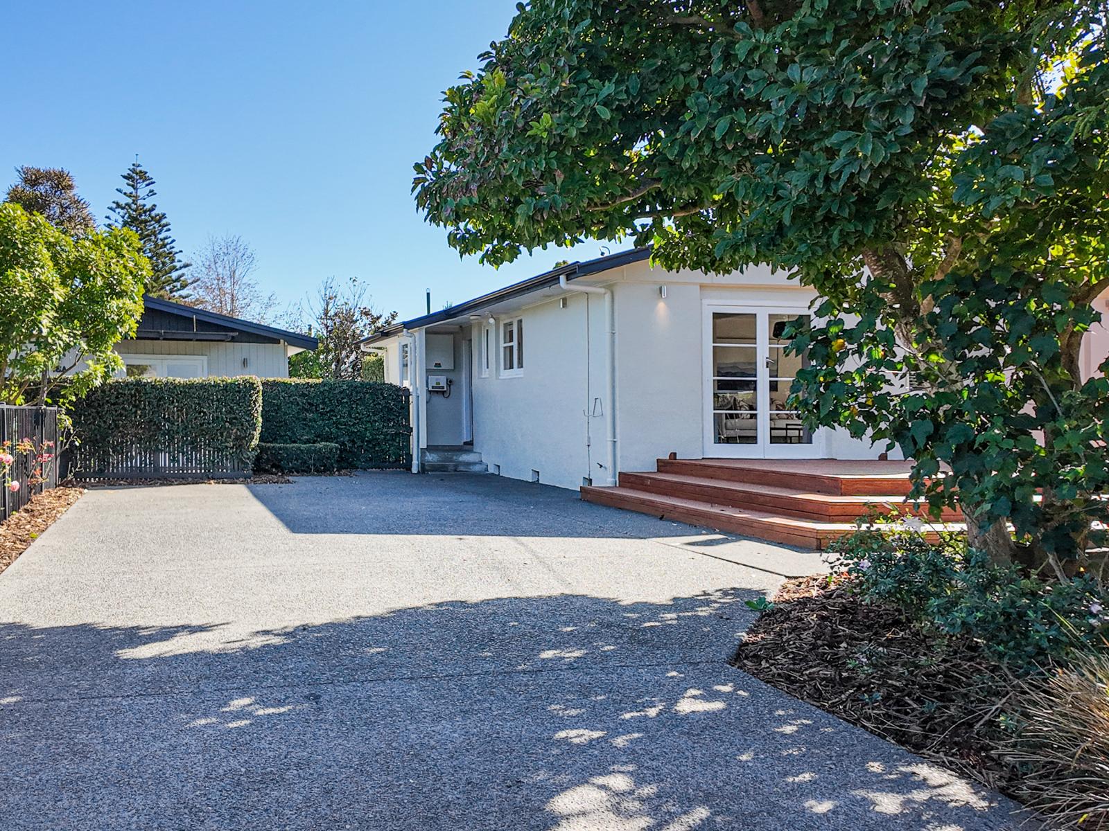 28 Pitt Street, Clive