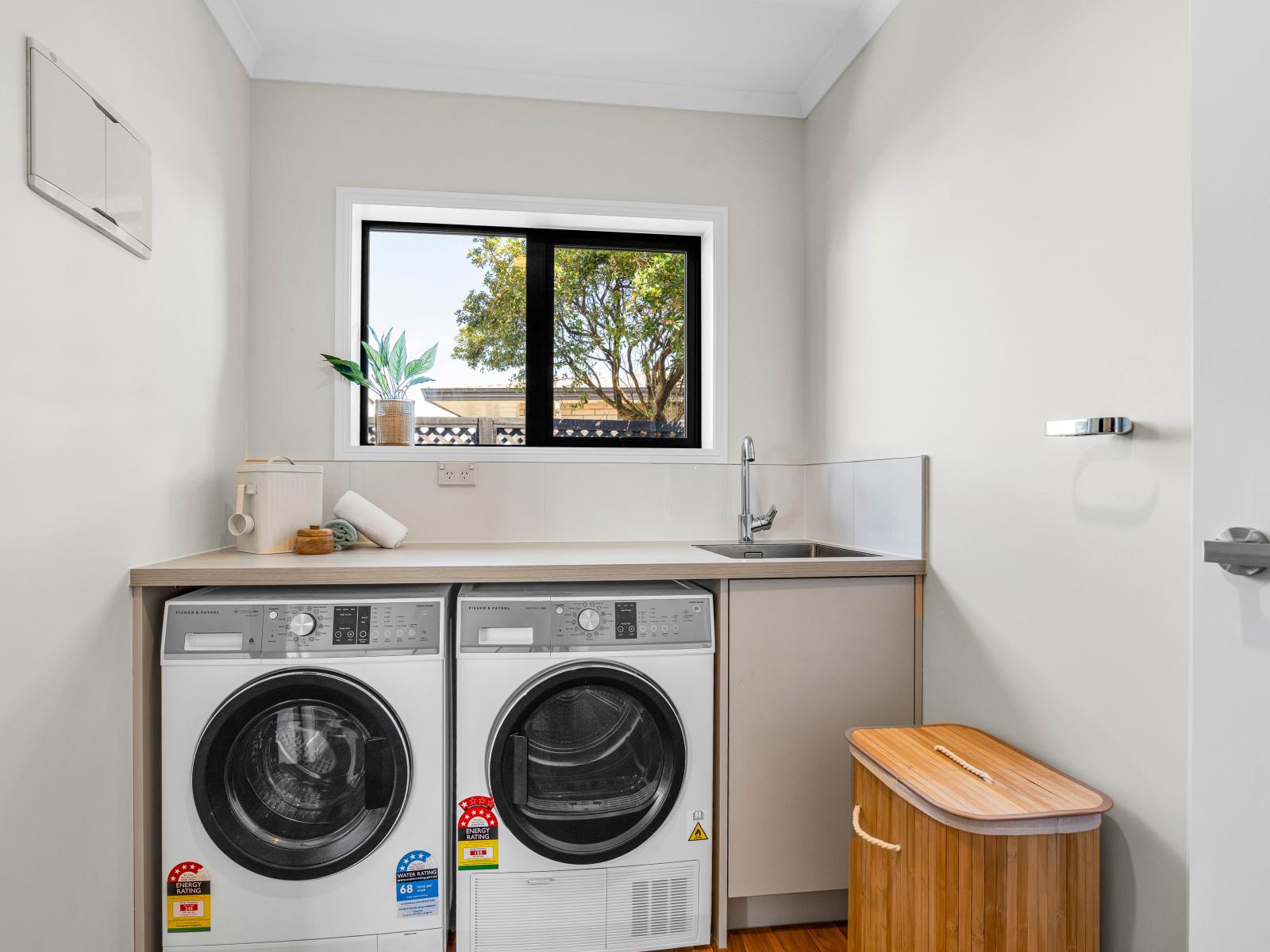 17 Chatswood Grove, Fitzroy