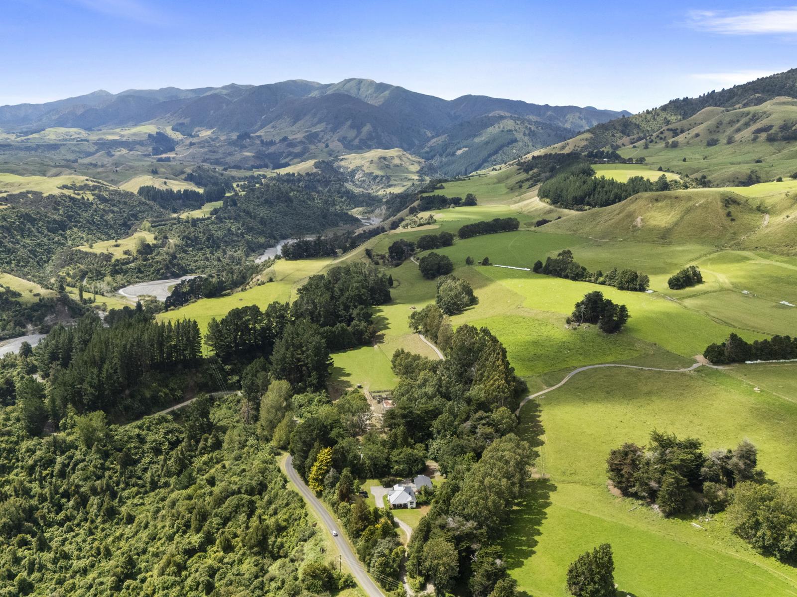 1 Takapari Road, Pohangina