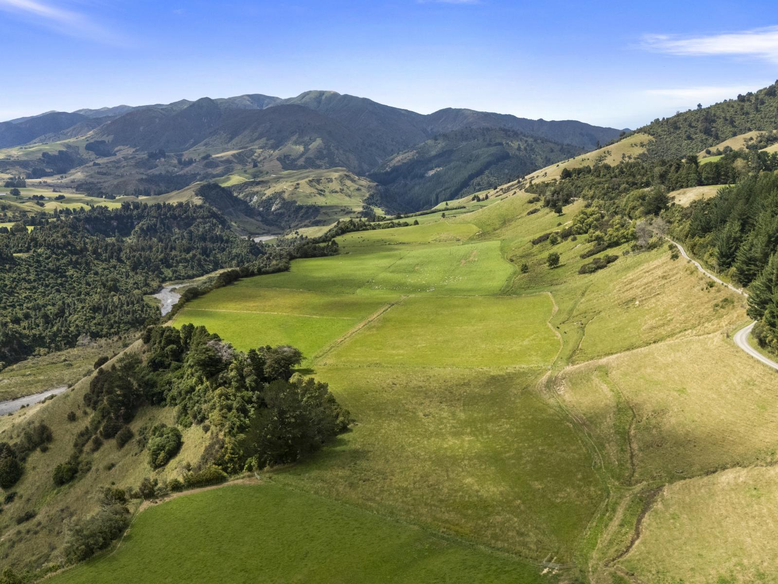 1 Takapari Road, Pohangina