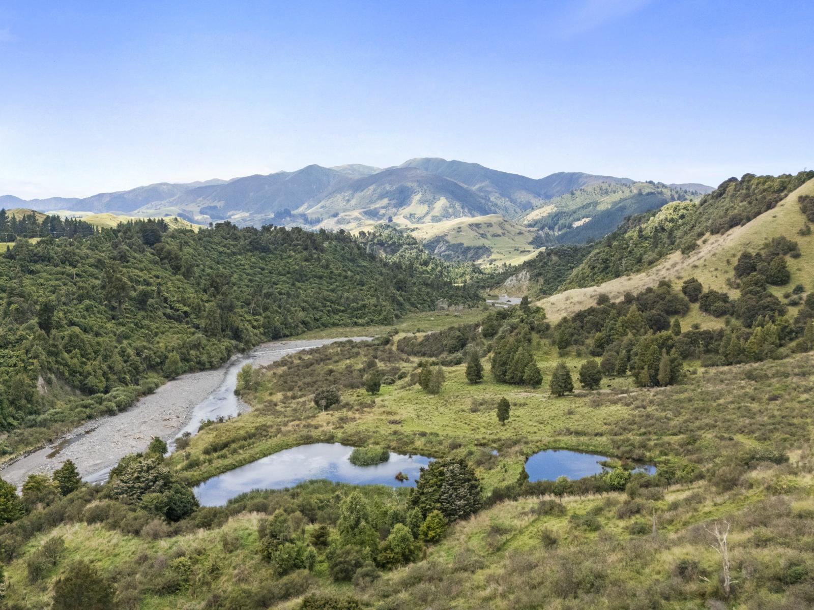 1 Takapari Road, Pohangina