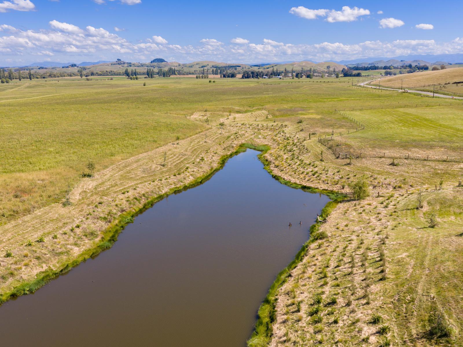 1-11 & 13-17, 566 Pourerere Road, Waipawa