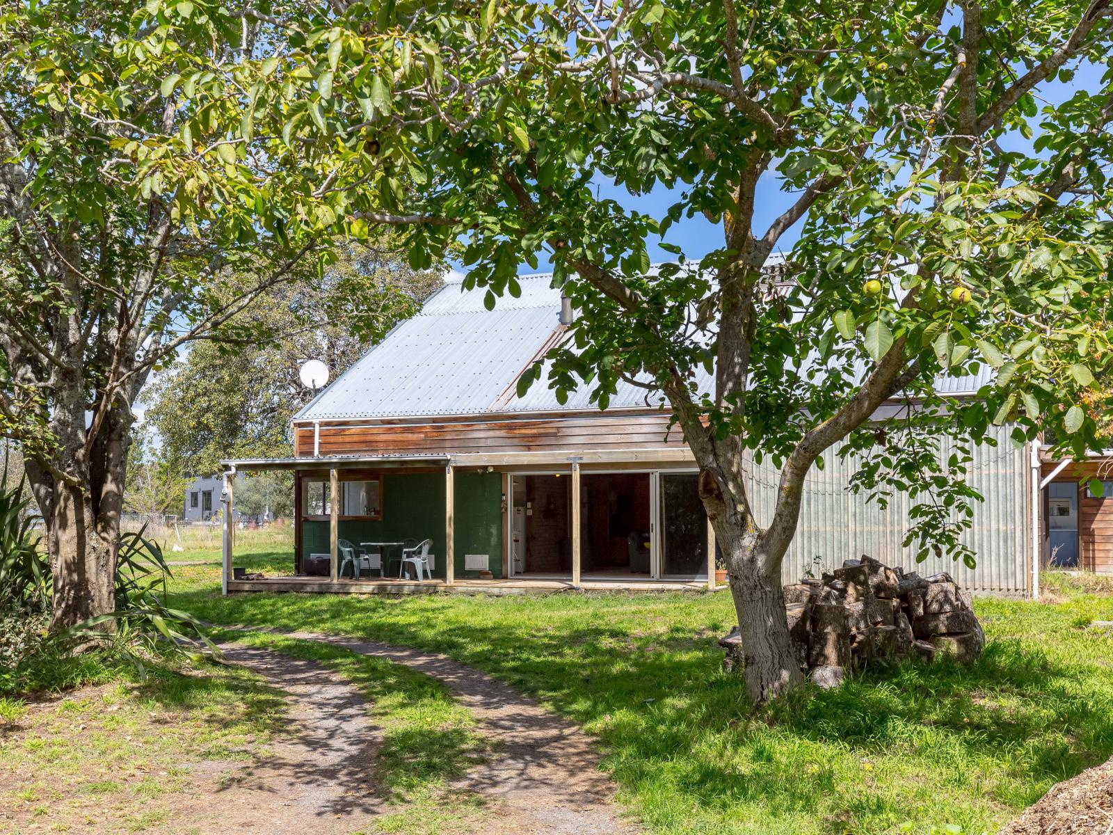 132-134 New York Street, Martinborough