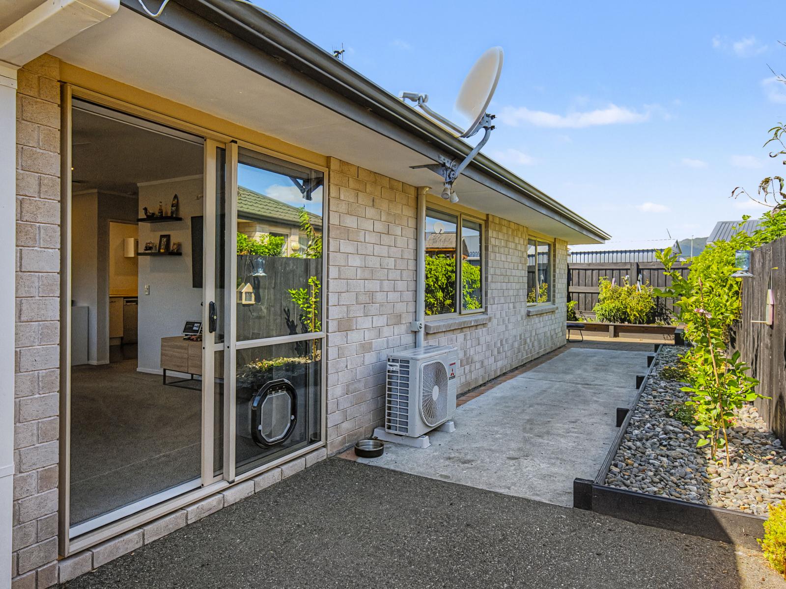 16B Dennis Taylor Court, Paraparaumu