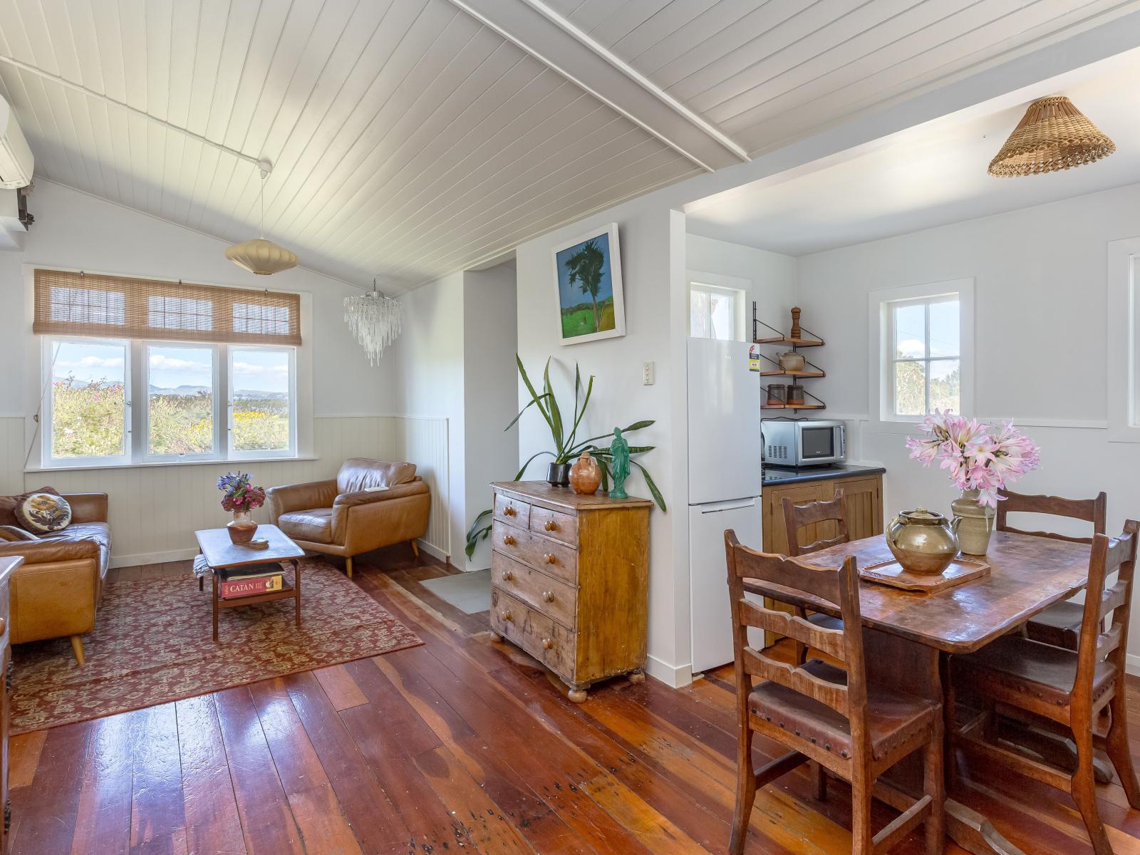 145 Hikunui Road, Kahutara