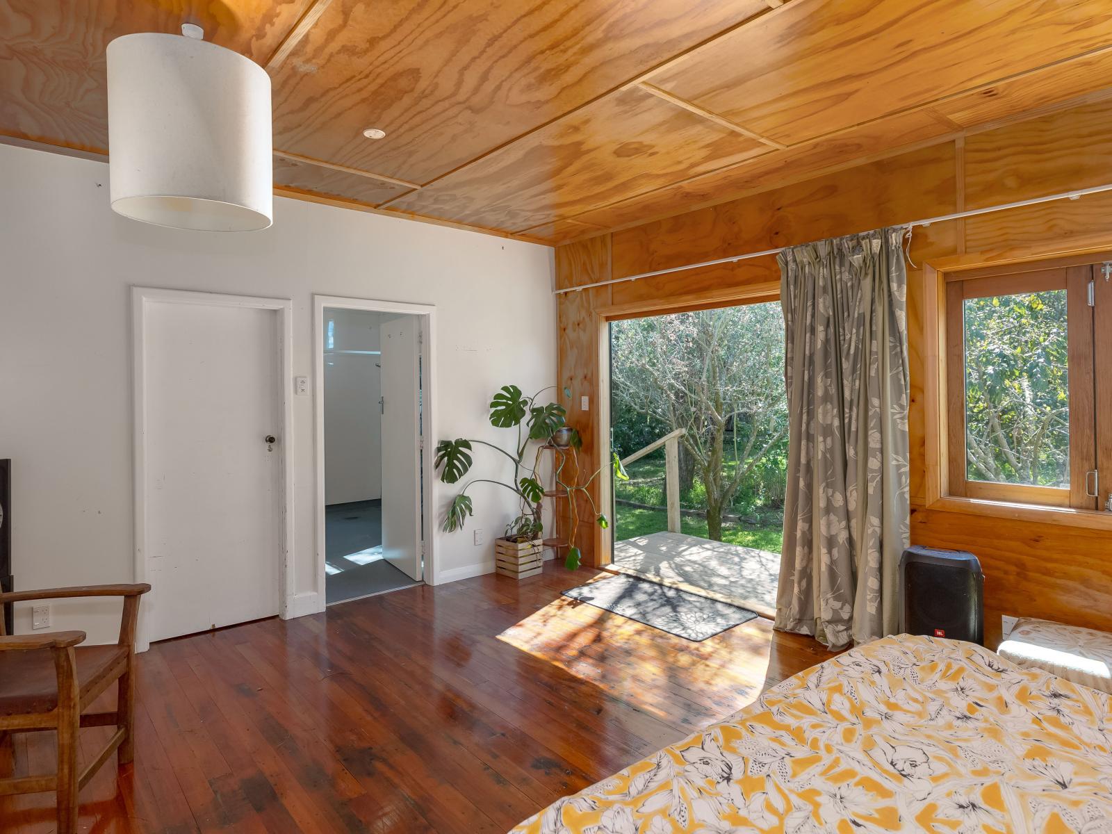 145 Hikunui Road, Kahutara