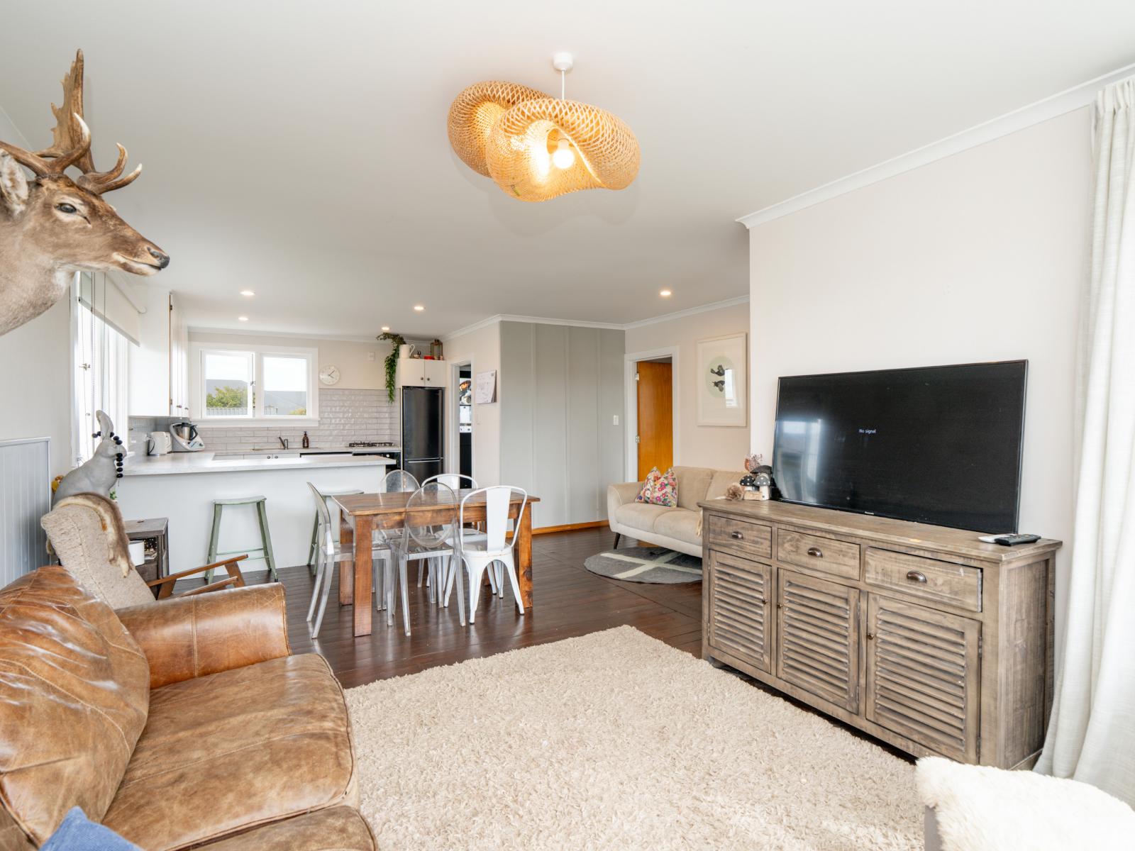 87 Eglinton Street, Winton