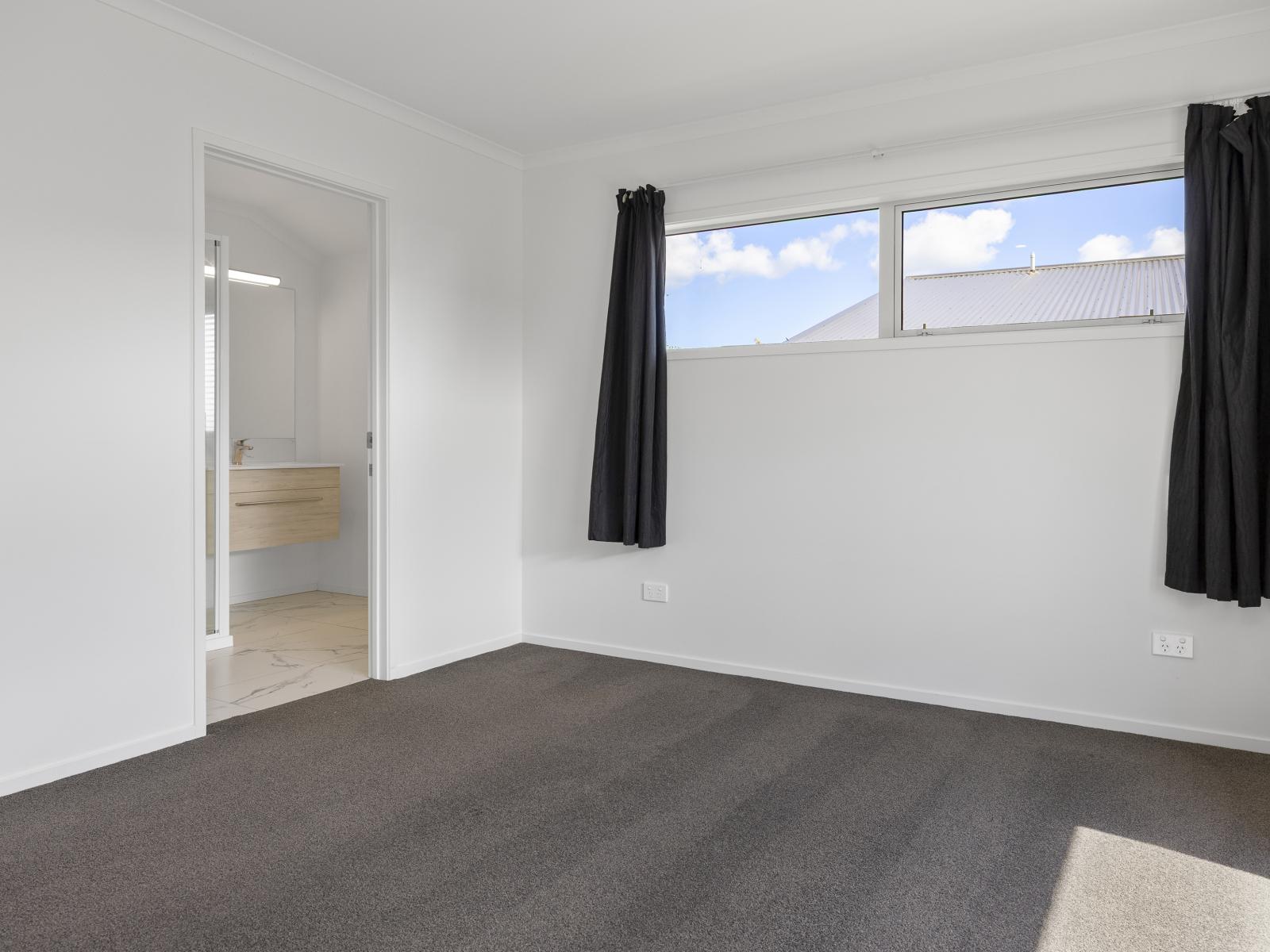 4 Bastille Court, Rangatira Park