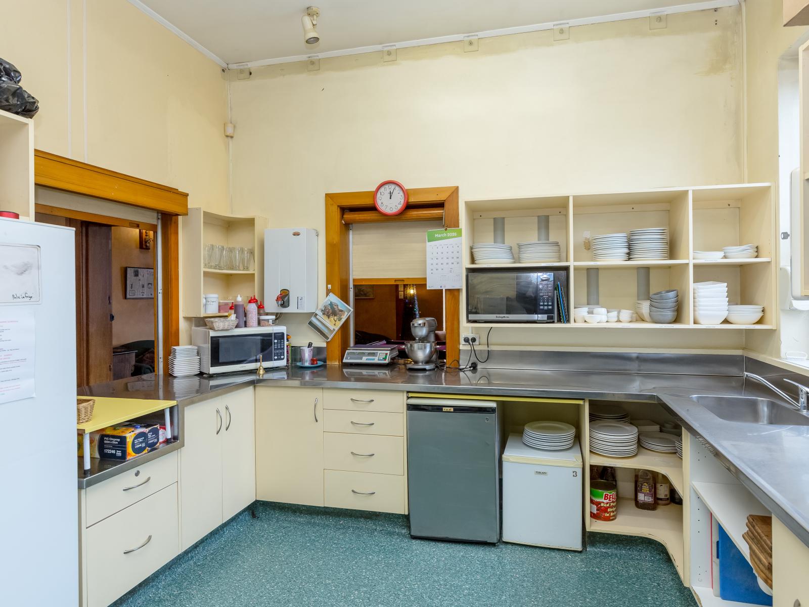 20 Memorial Square, Carterton