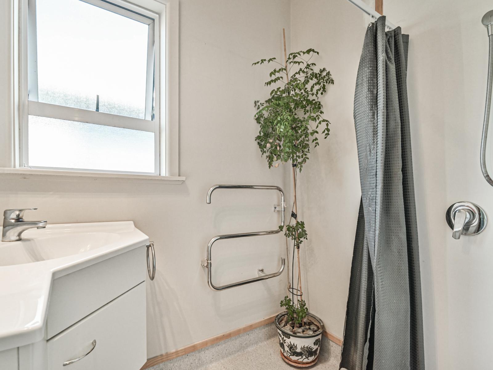 314 Kennedy Road, Onekawa