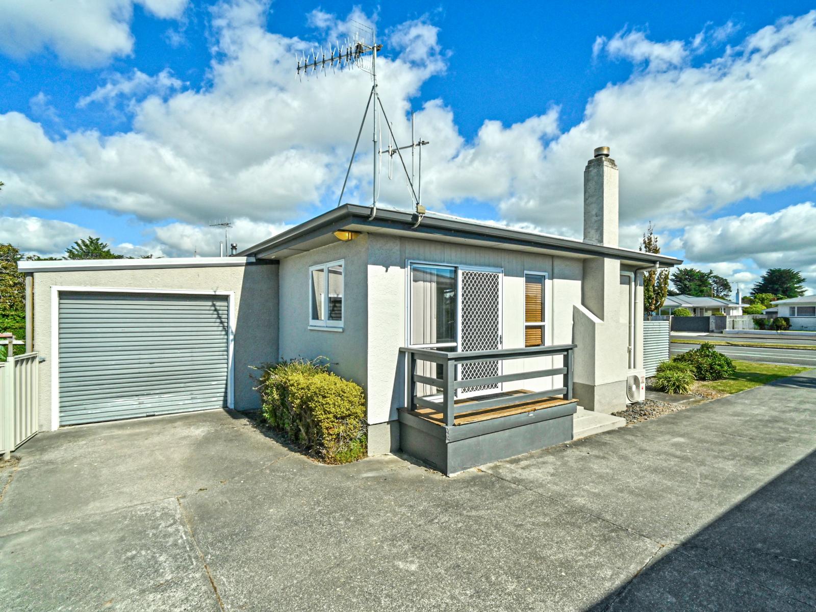 314 Kennedy Road, Onekawa