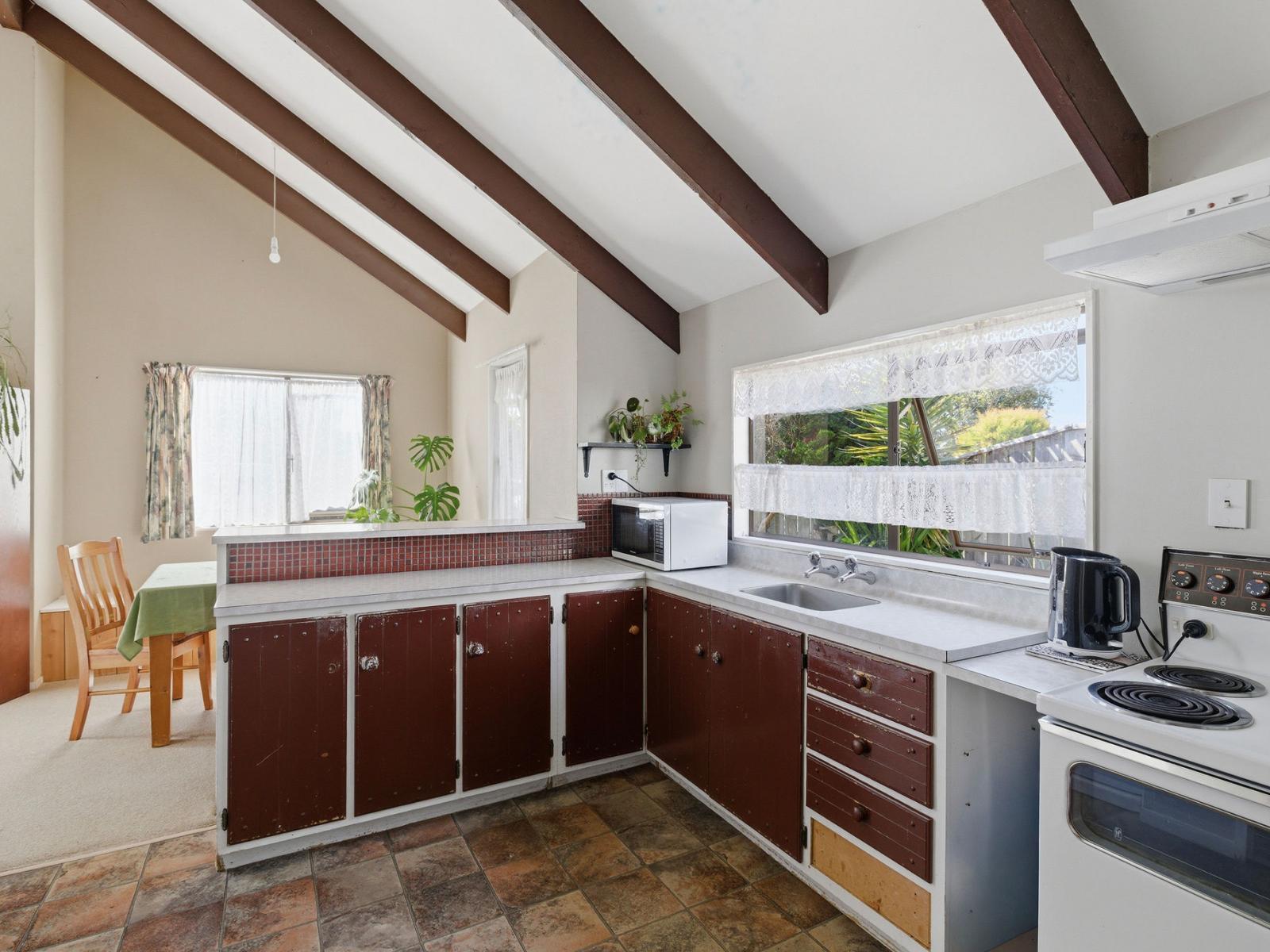 13 Hereford Street, Springvale