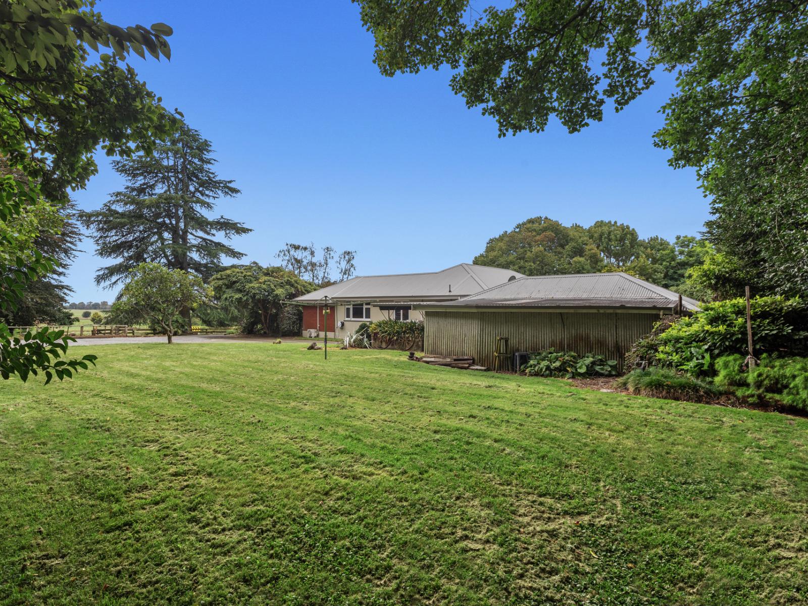 1253 State Highway 30, Awakeri