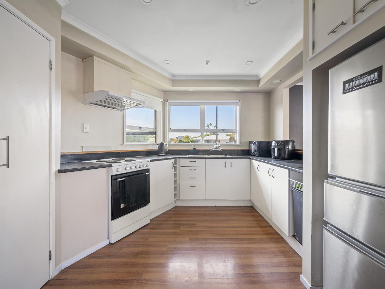 433 Kennedy Road, Pirimai