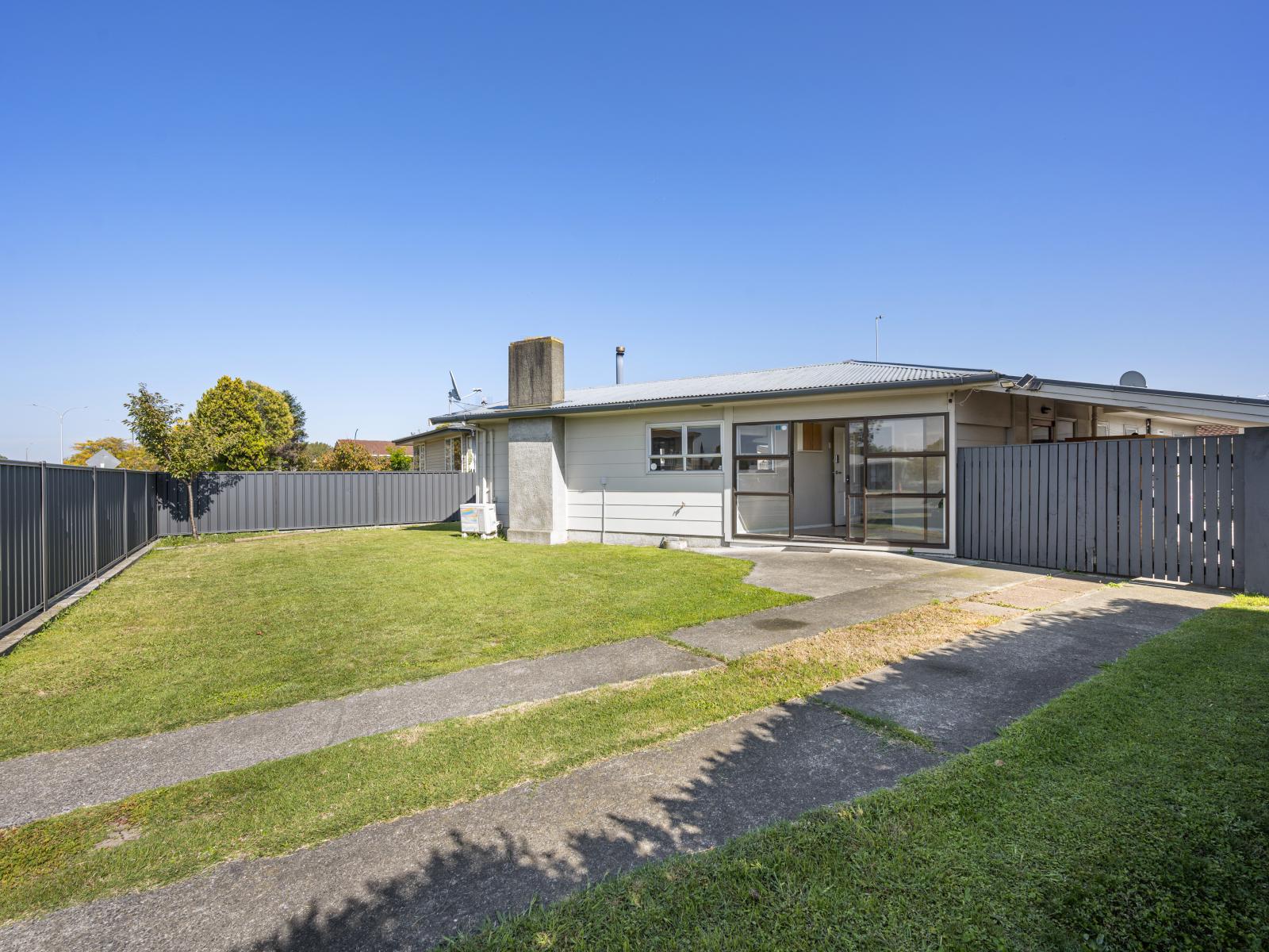 433 Kennedy Road, Pirimai