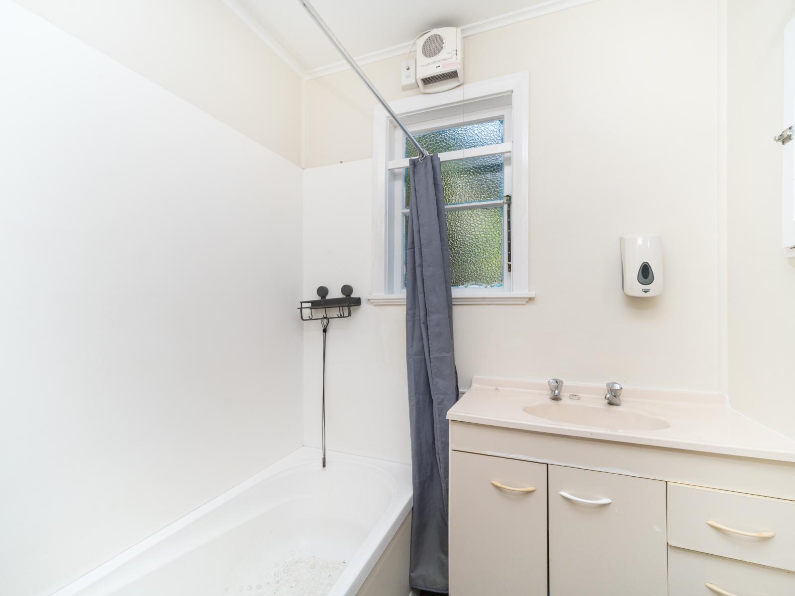 35 Rangiora Avenue, Roslyn