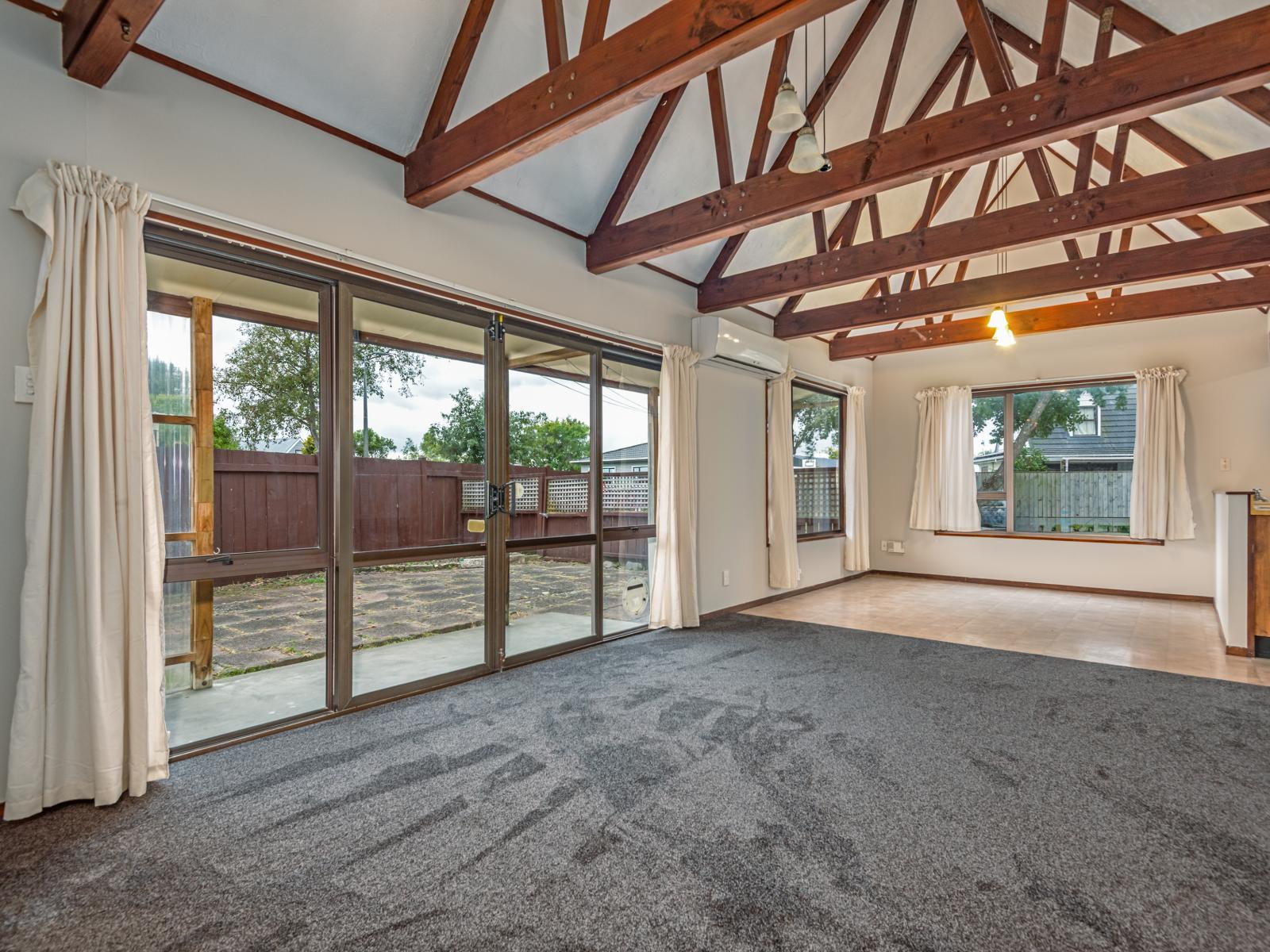 28 Suzanne Grove, Kelvin Grove