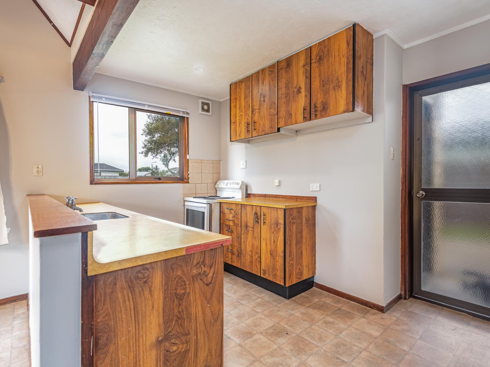 28 Suzanne Grove, Kelvin Grove