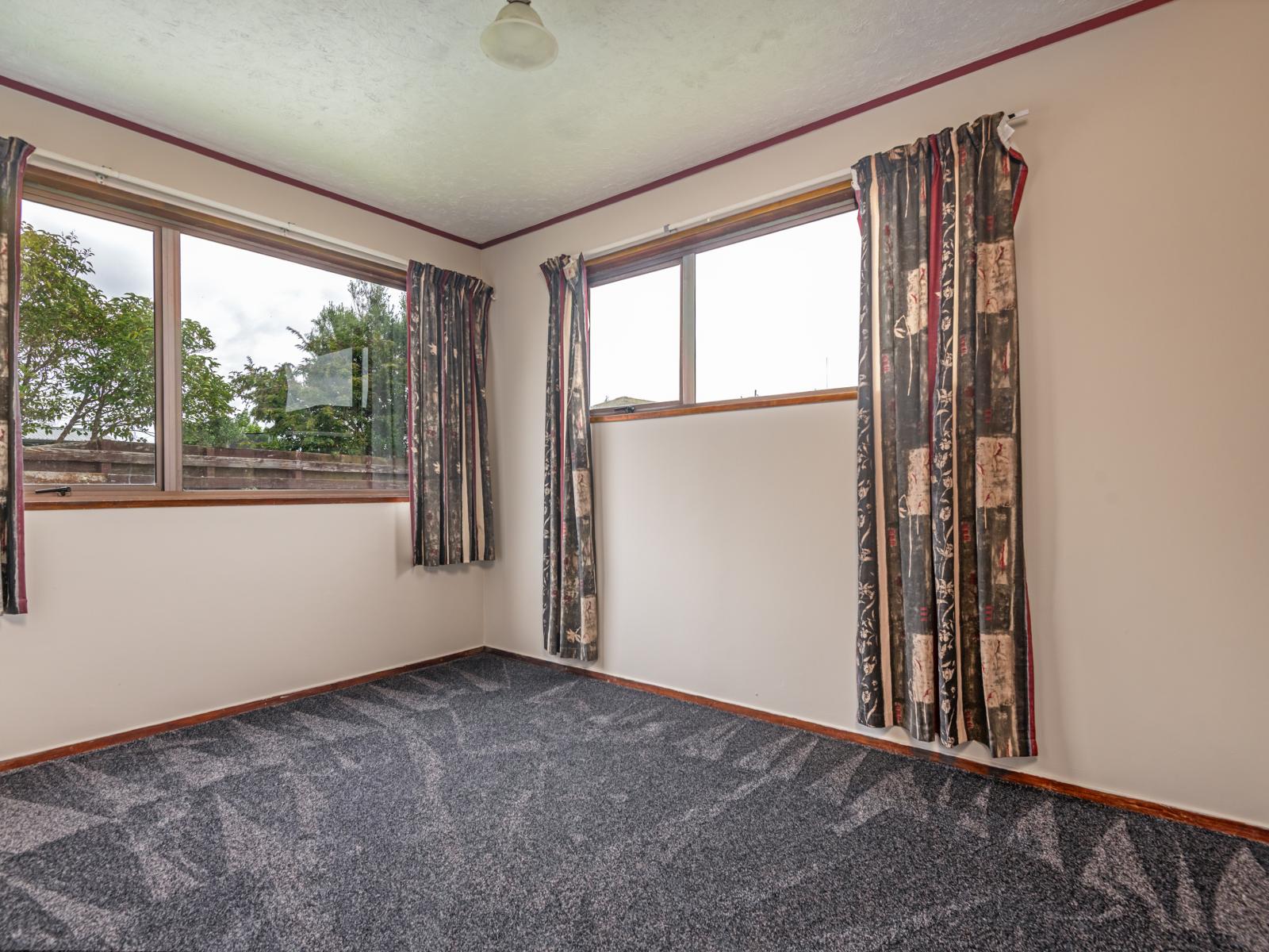 28 Suzanne Grove, Kelvin Grove