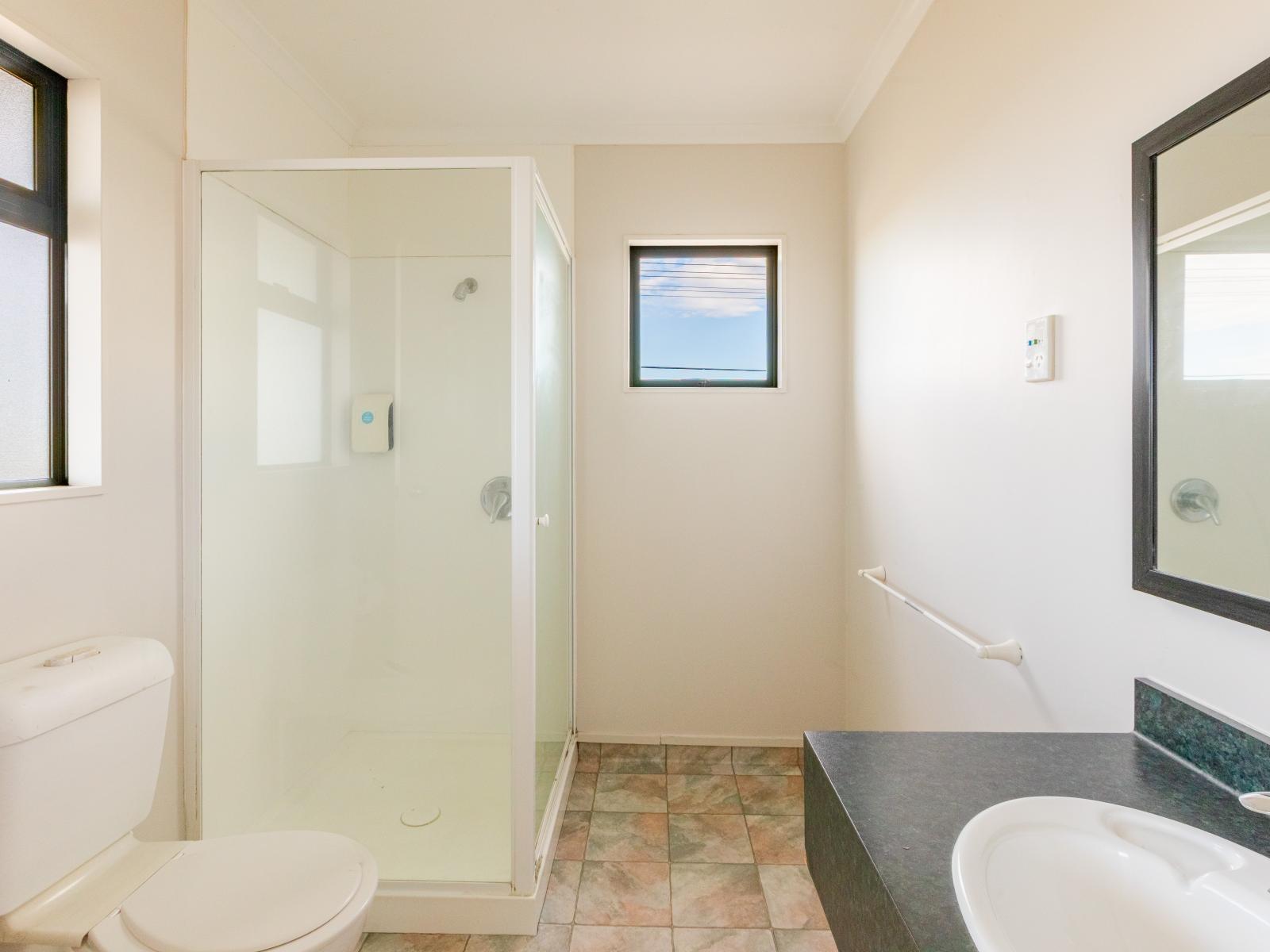 50 Meeanee Quay, Westshore