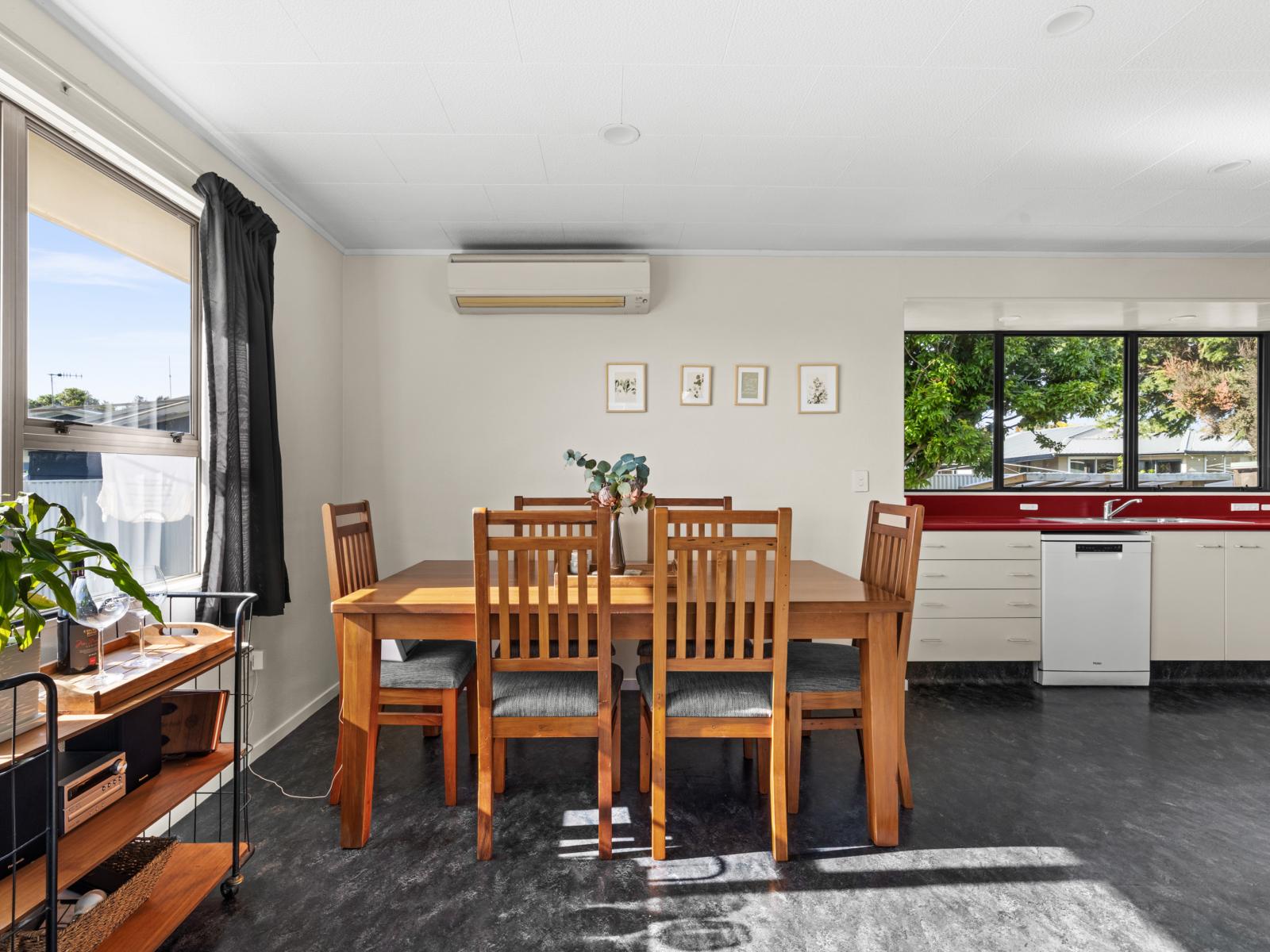 43 Ryan Crescent, Greenmeadows