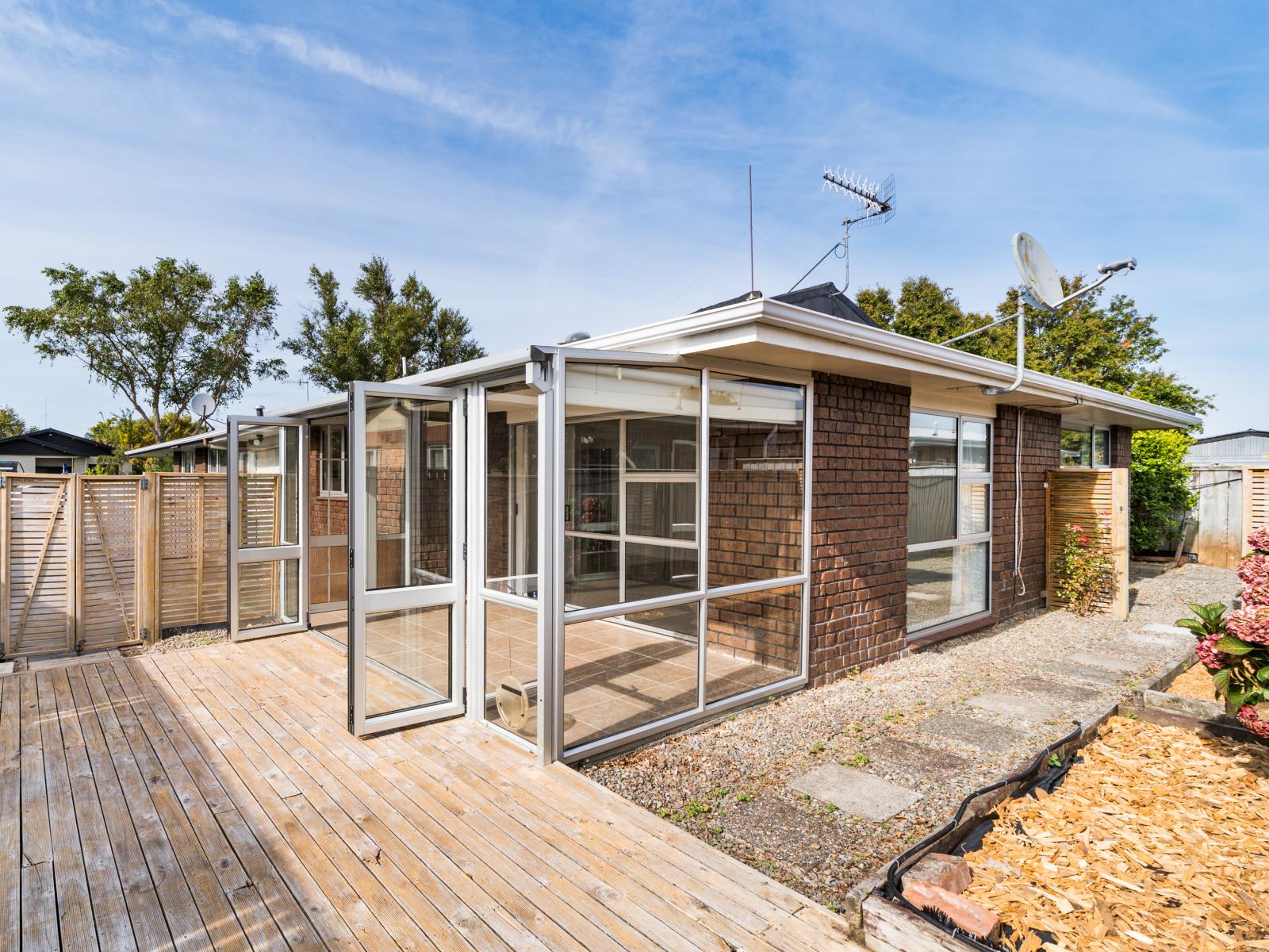 155b Ferguson Street, West End